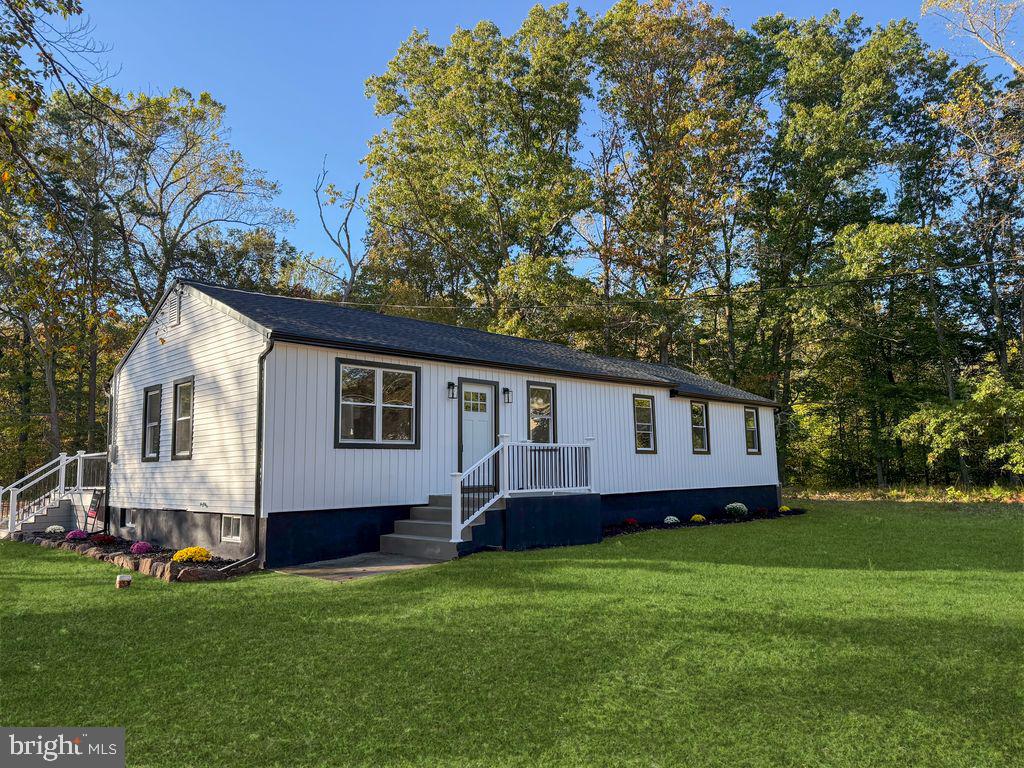 393 E MILLSTREAM ROAD