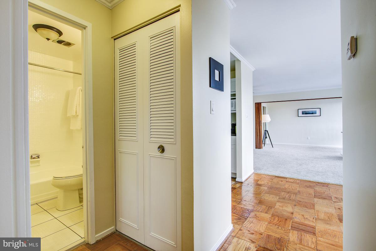 MANOR CIRCLE CODM - Residential