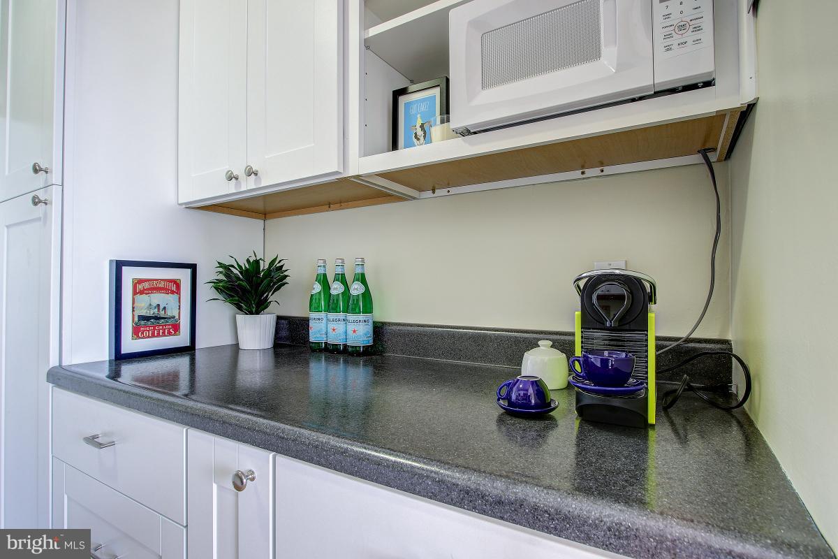 MANOR CIRCLE CODM - Residential