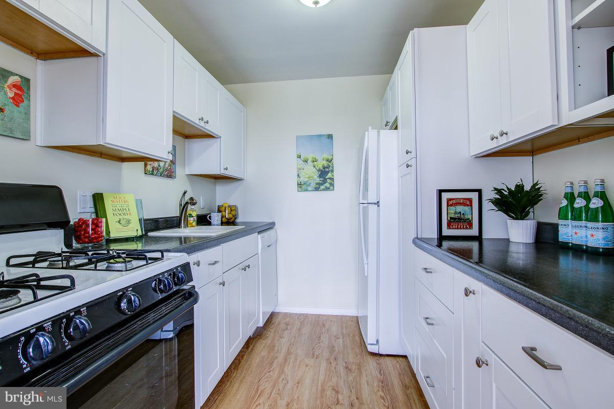 MANOR CIRCLE CODM - Residential