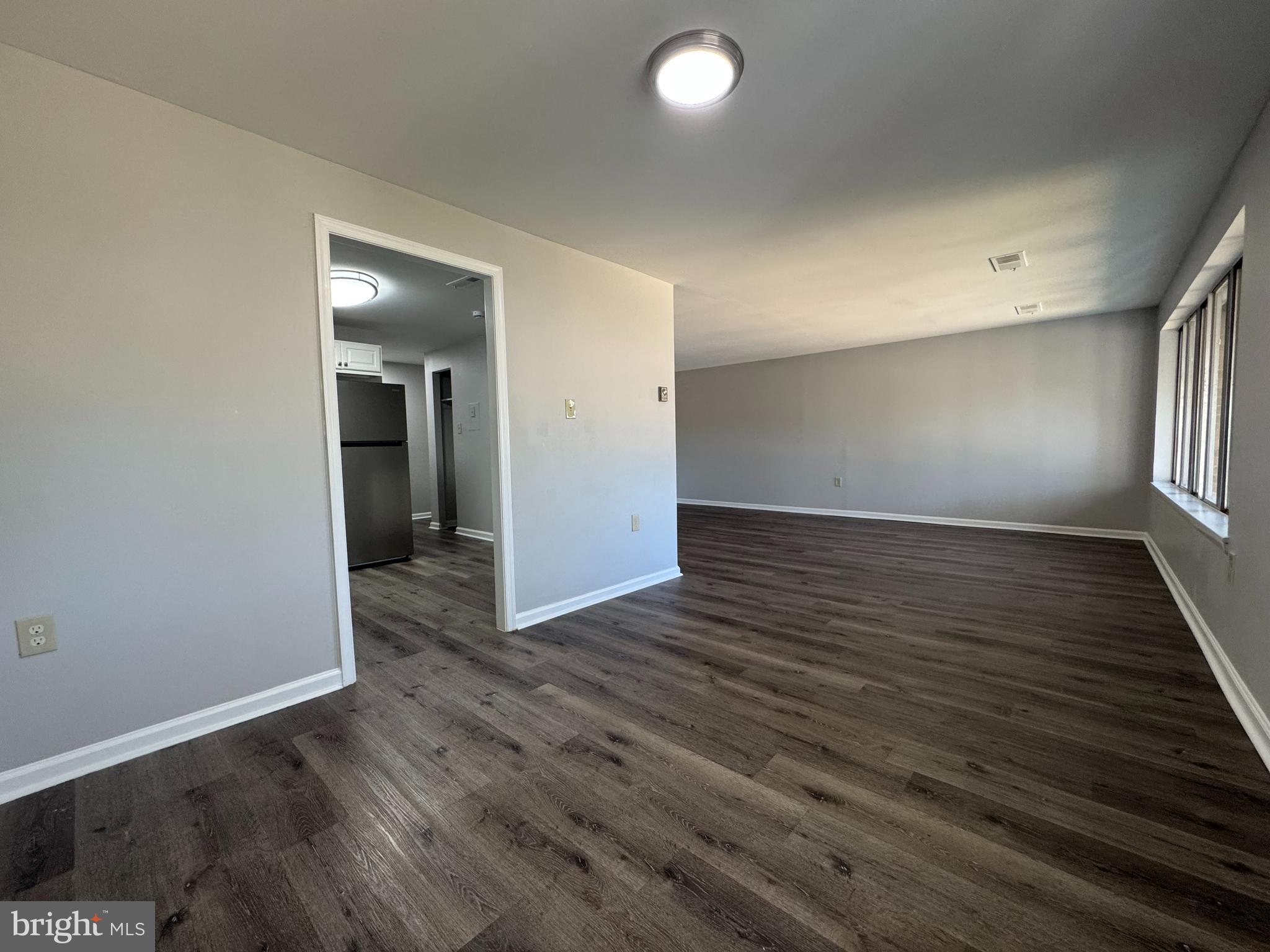 NORMANDIE ON THE LAKE I - Residential