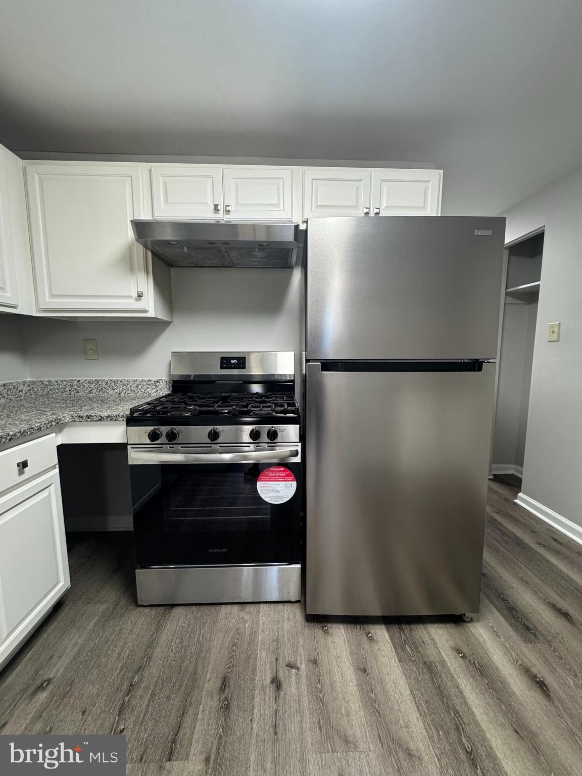 NORMANDIE ON THE LAKE I - Residential