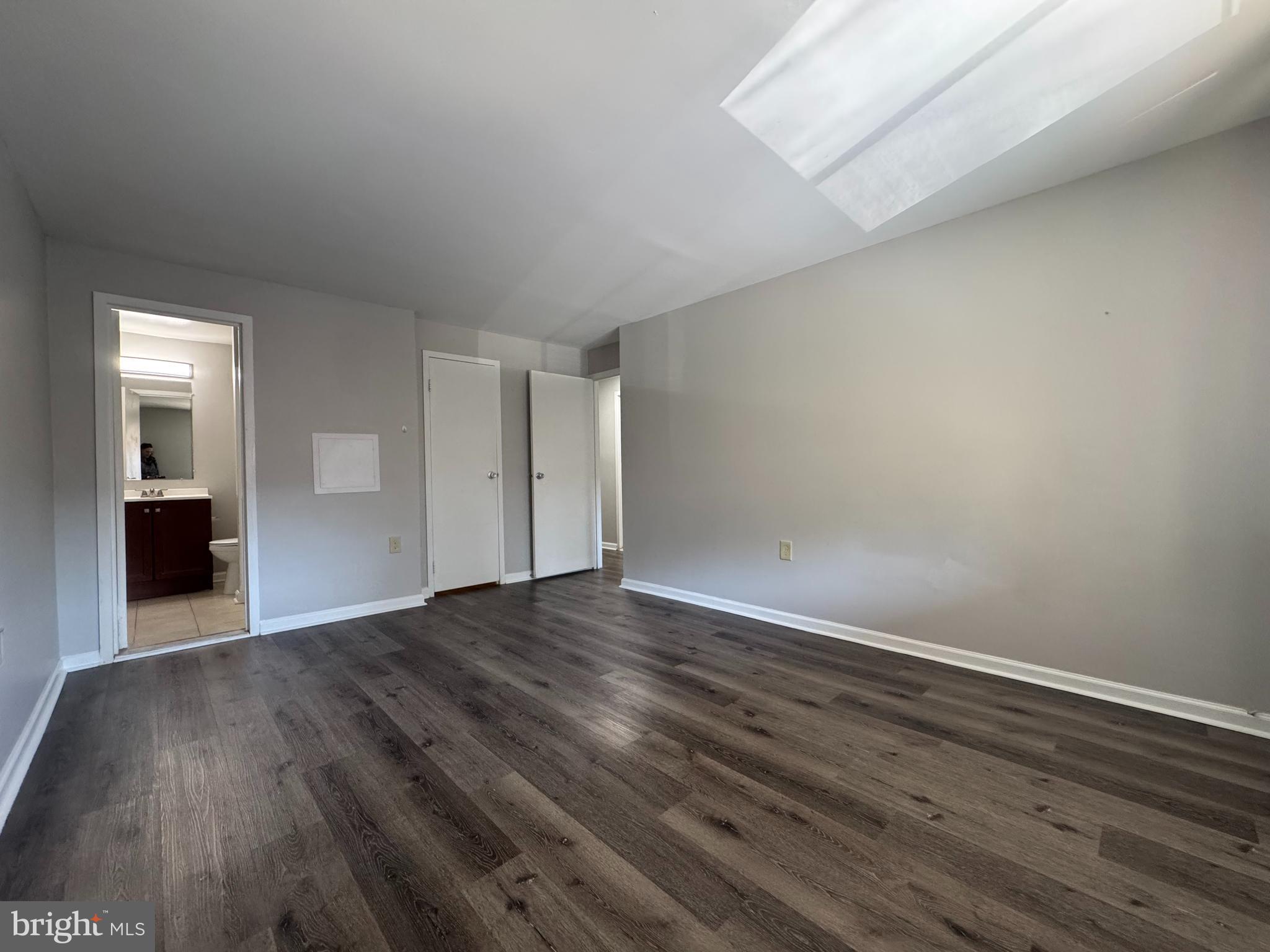 NORMANDIE ON THE LAKE I - Residential