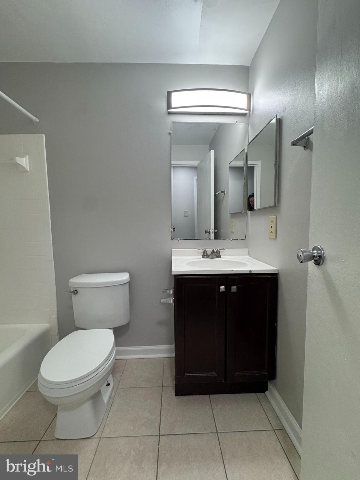 NORMANDIE ON THE LAKE I - Residential