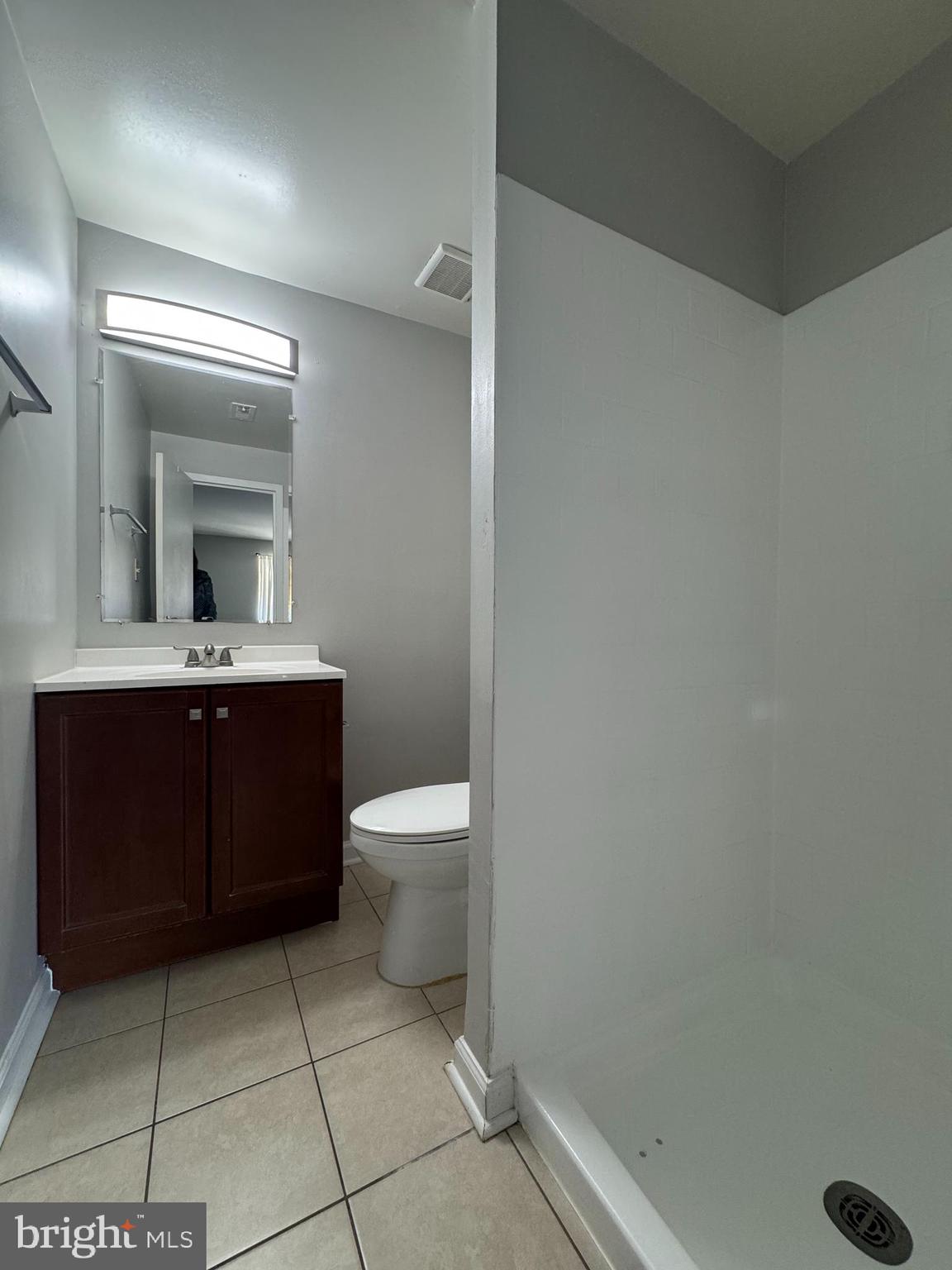 NORMANDIE ON THE LAKE I - Residential