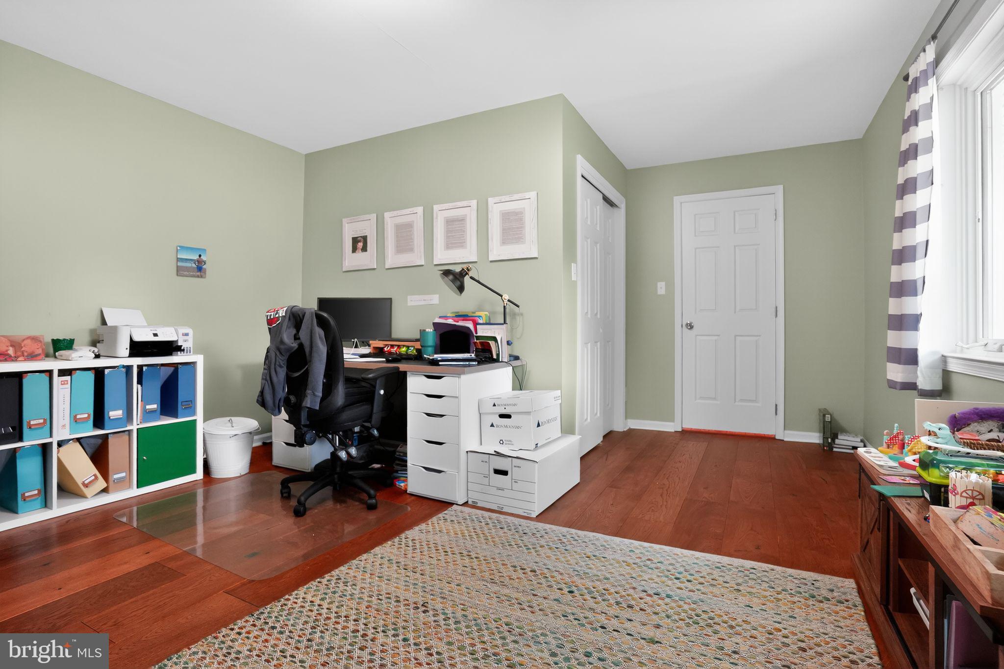 HIGH MEADOW - Residential