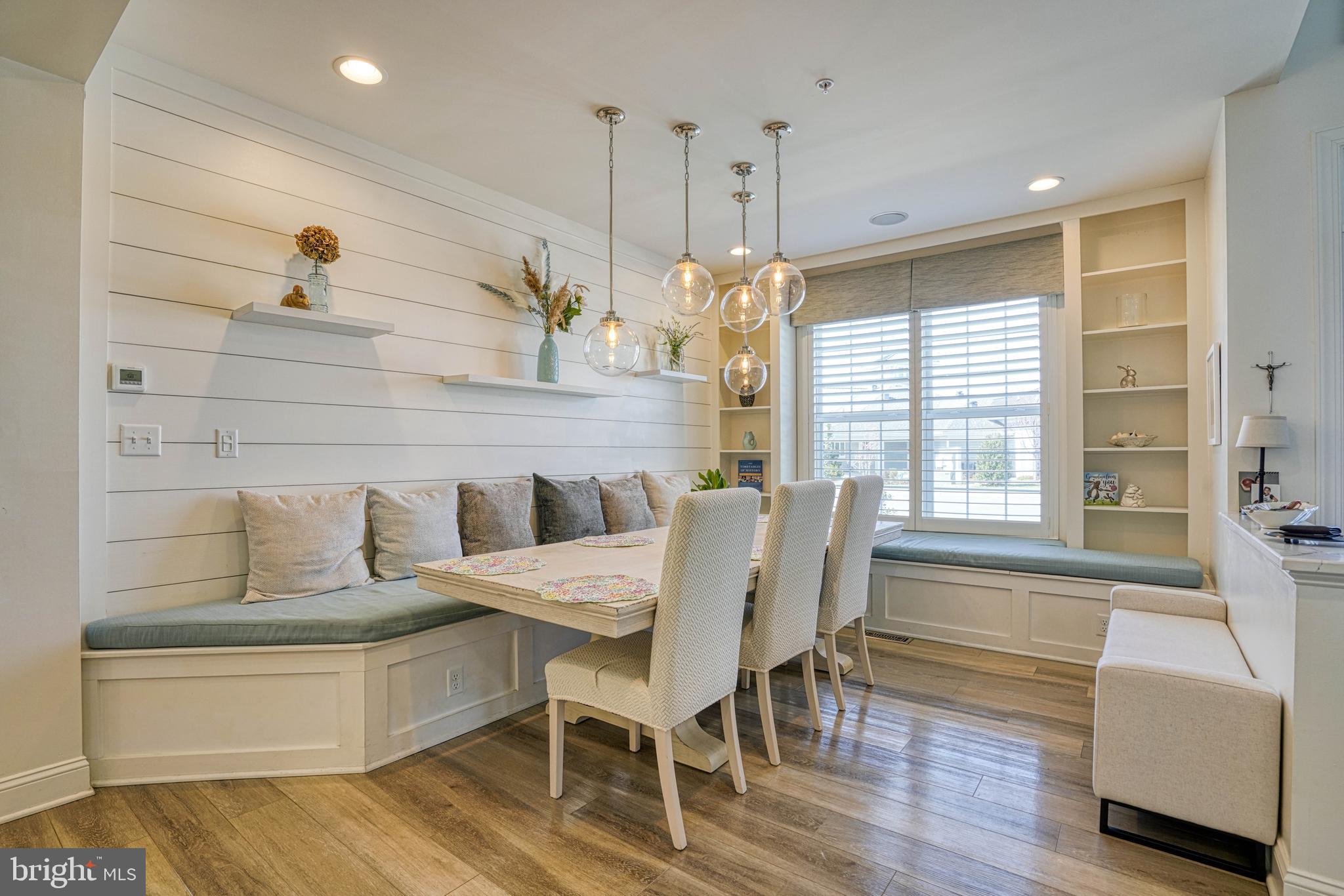 917 MOORINGS CIRCLE 131