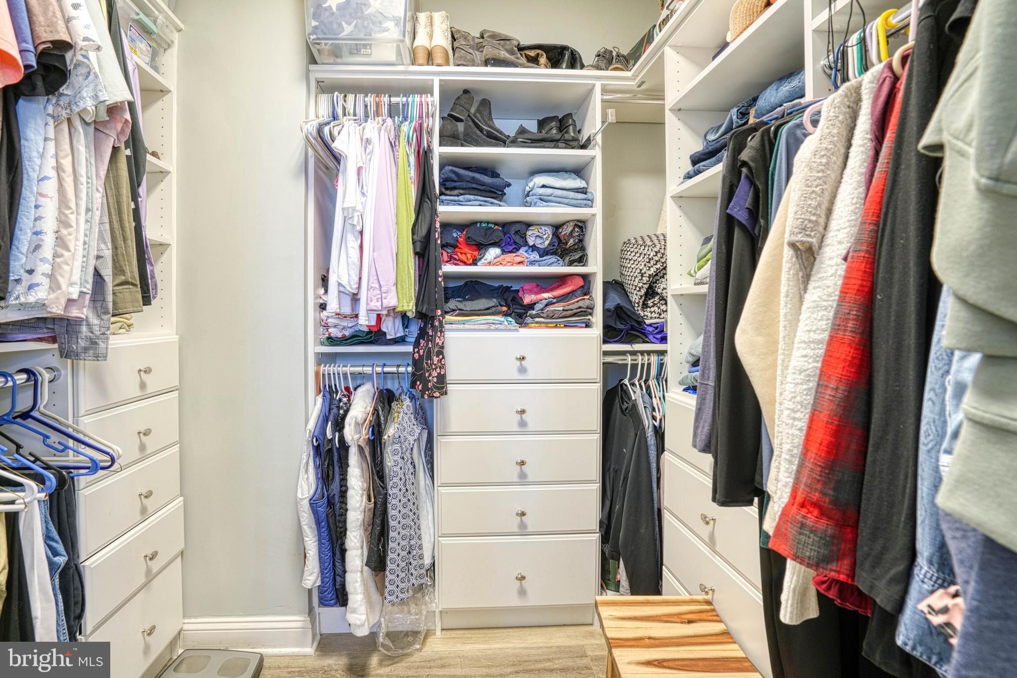 BAY BRIDGE COVE - Residential