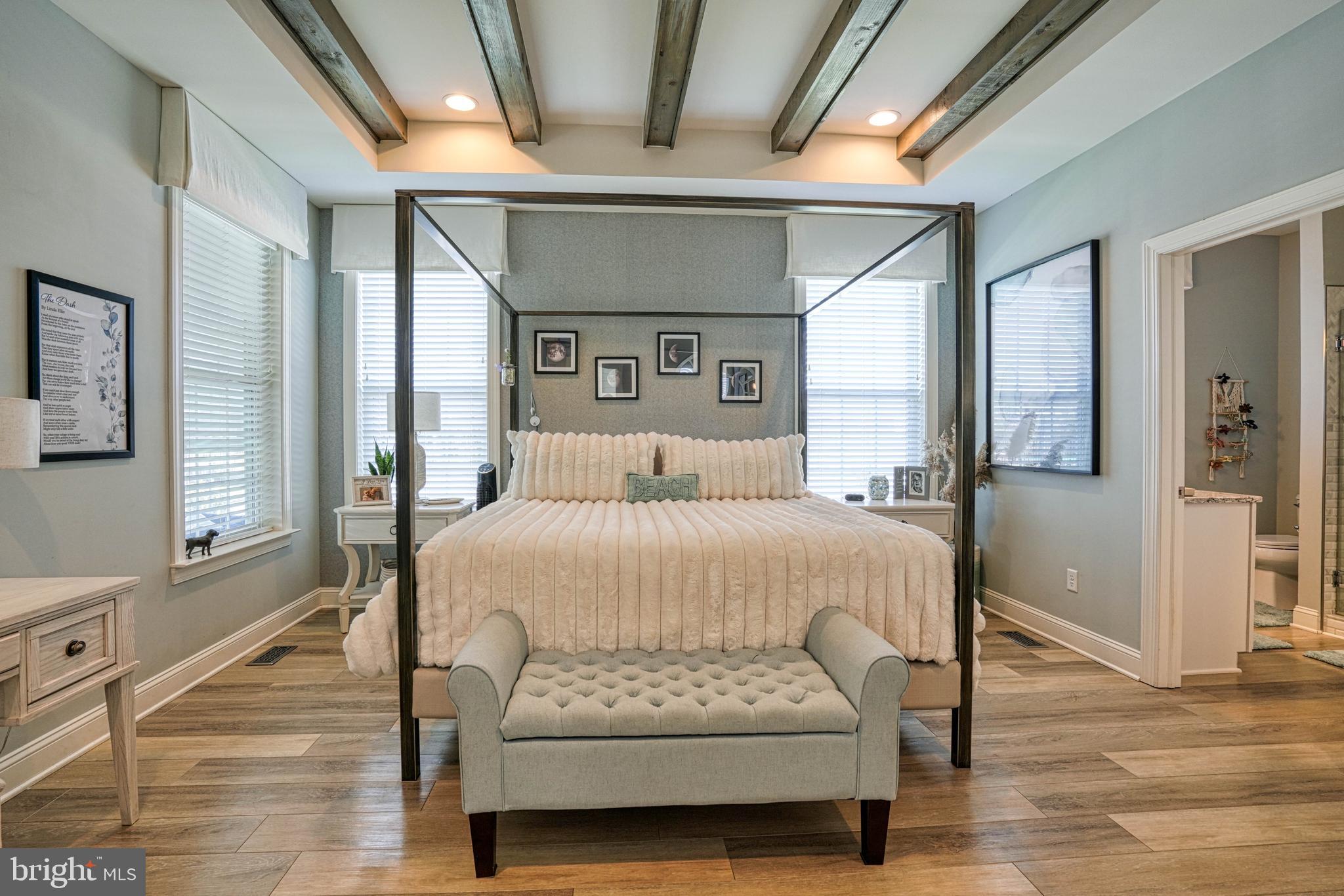 BAY BRIDGE COVE - Residential