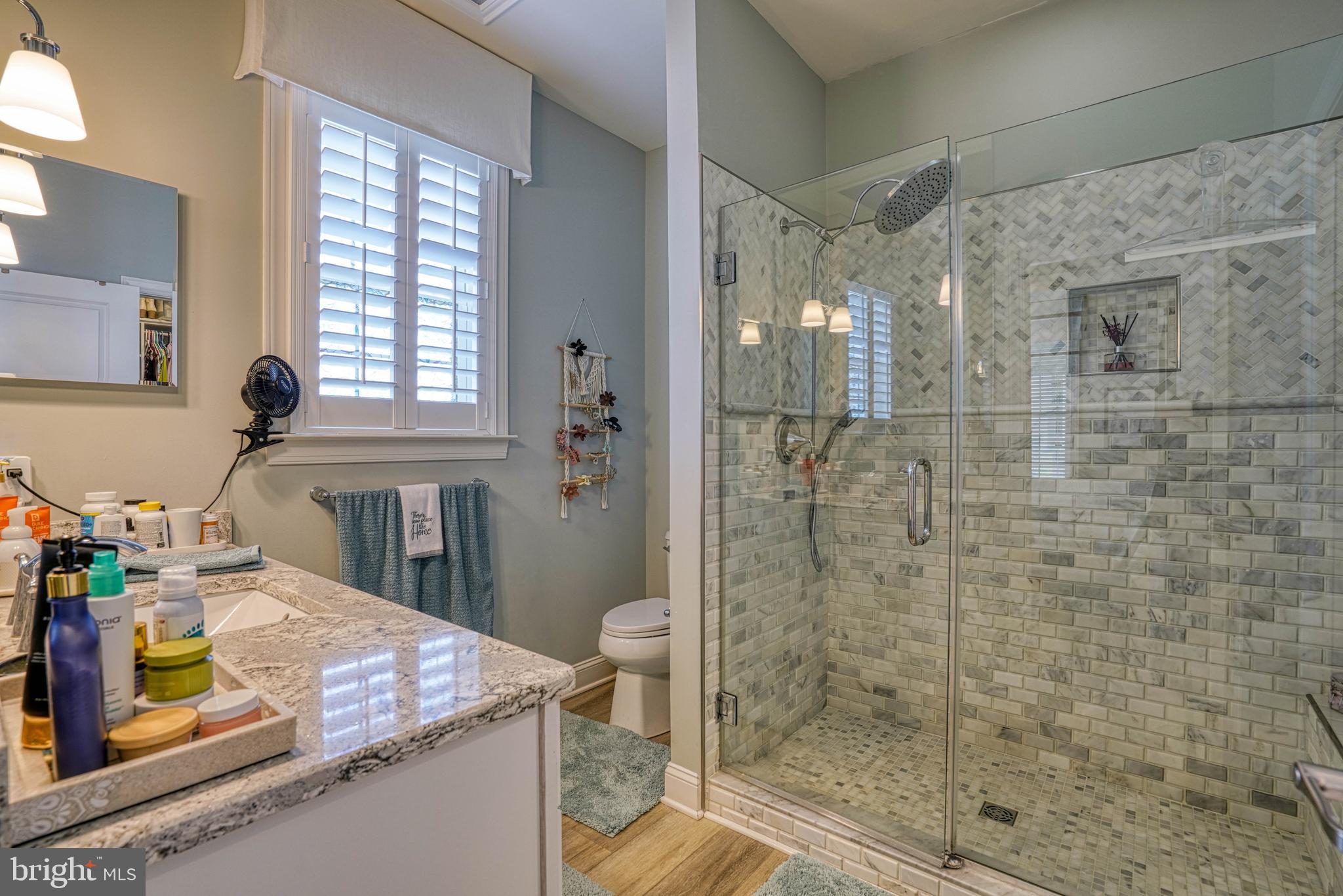 BAY BRIDGE COVE - Residential