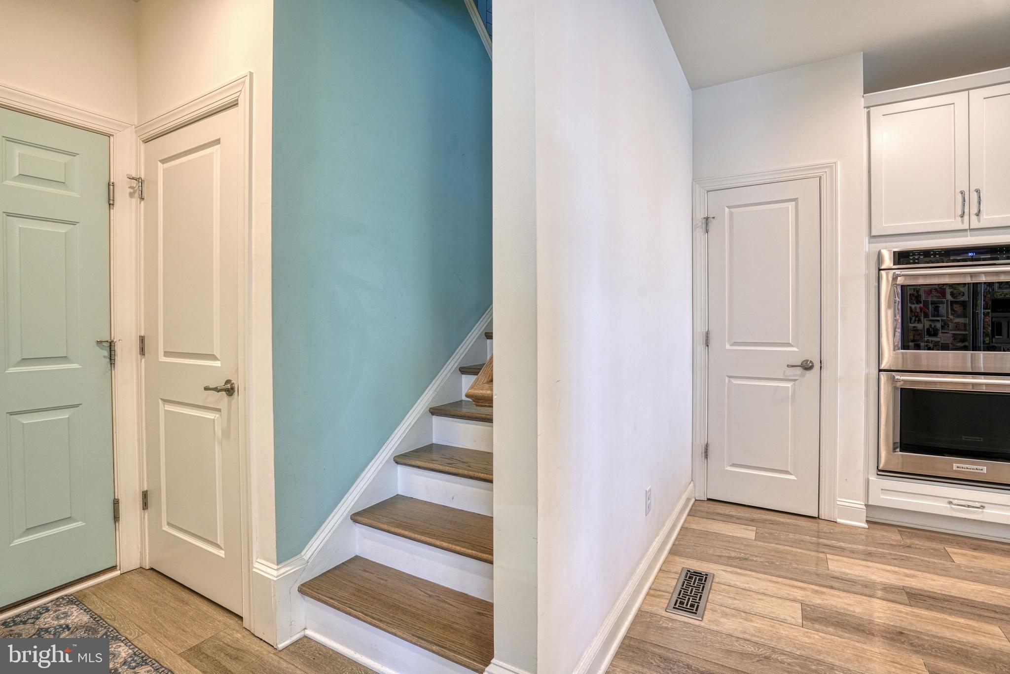 BAY BRIDGE COVE - Residential