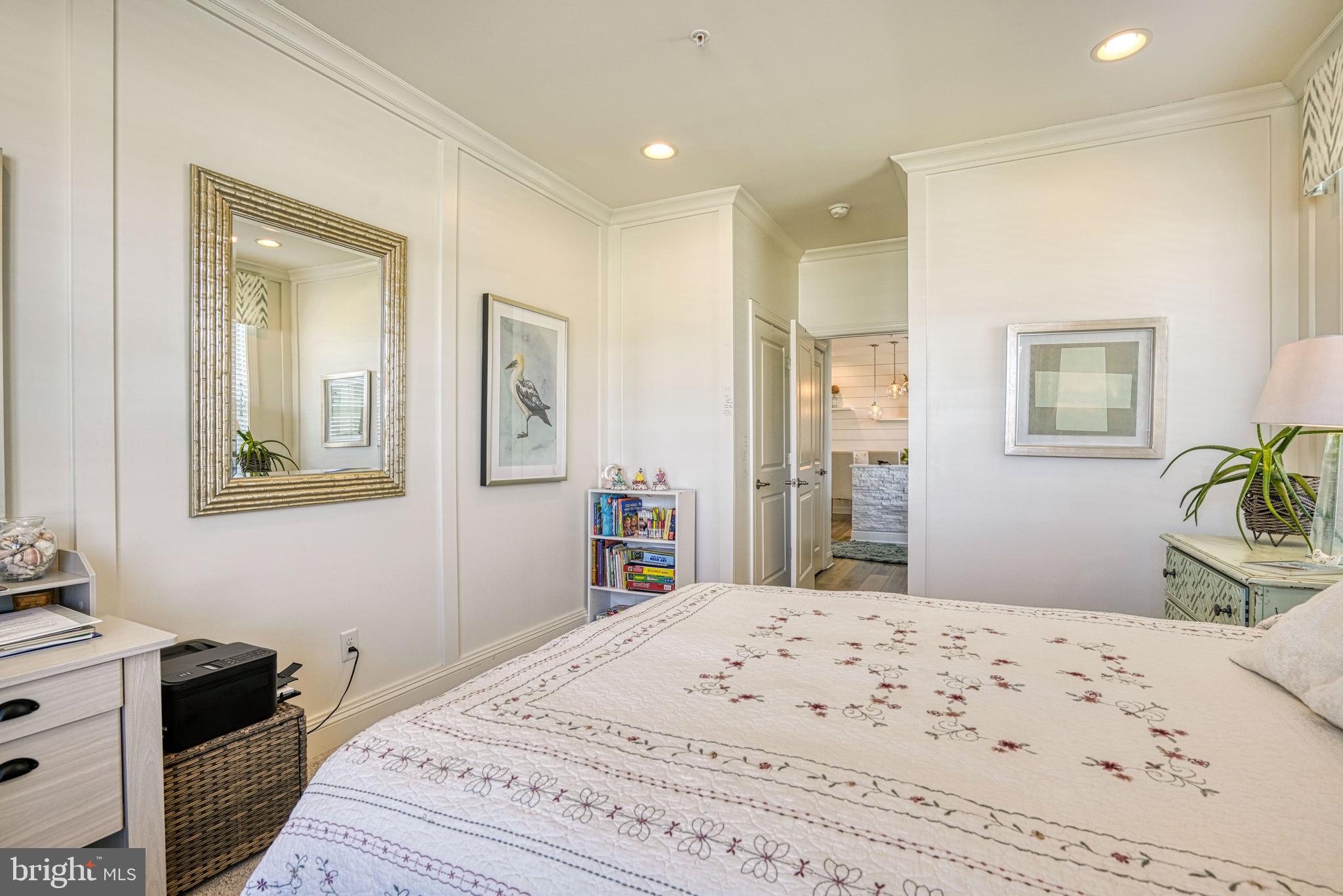 BAY BRIDGE COVE - Residential