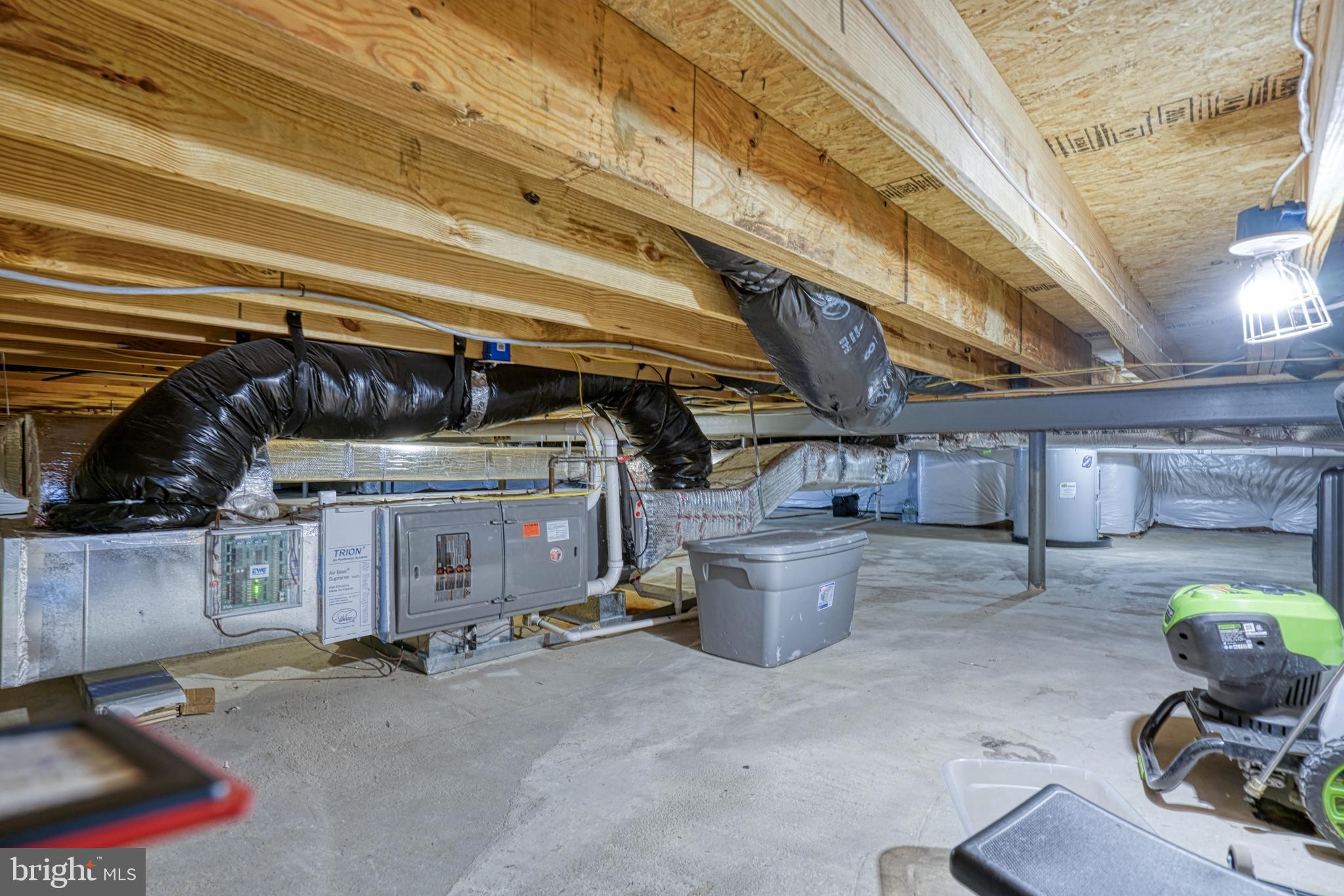 BAY BRIDGE COVE - Residential