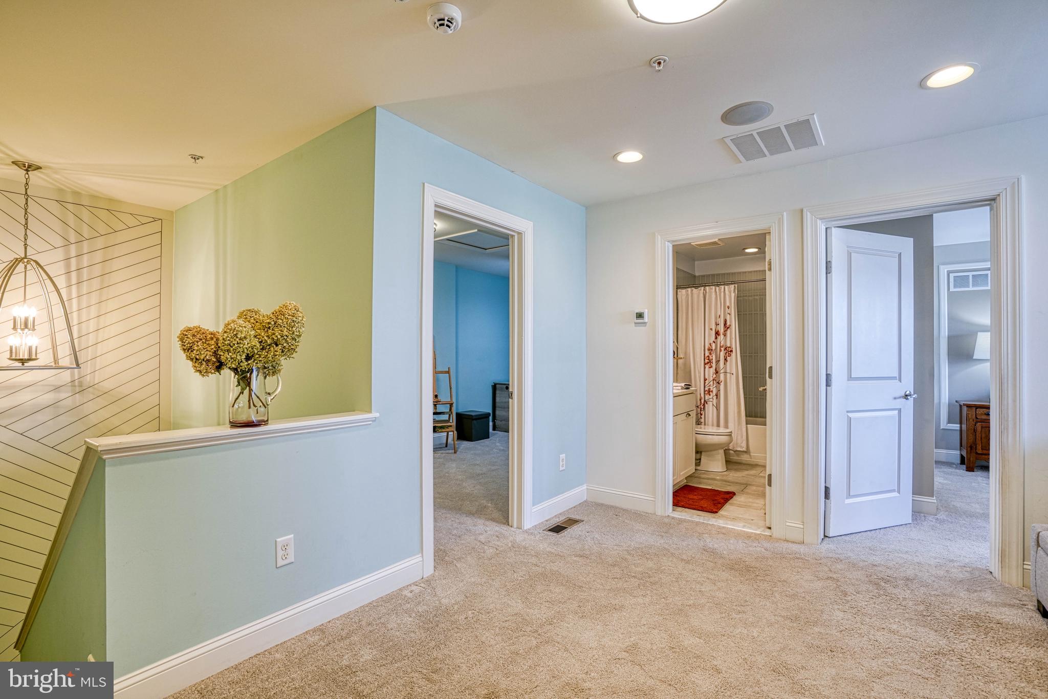 BAY BRIDGE COVE - Residential