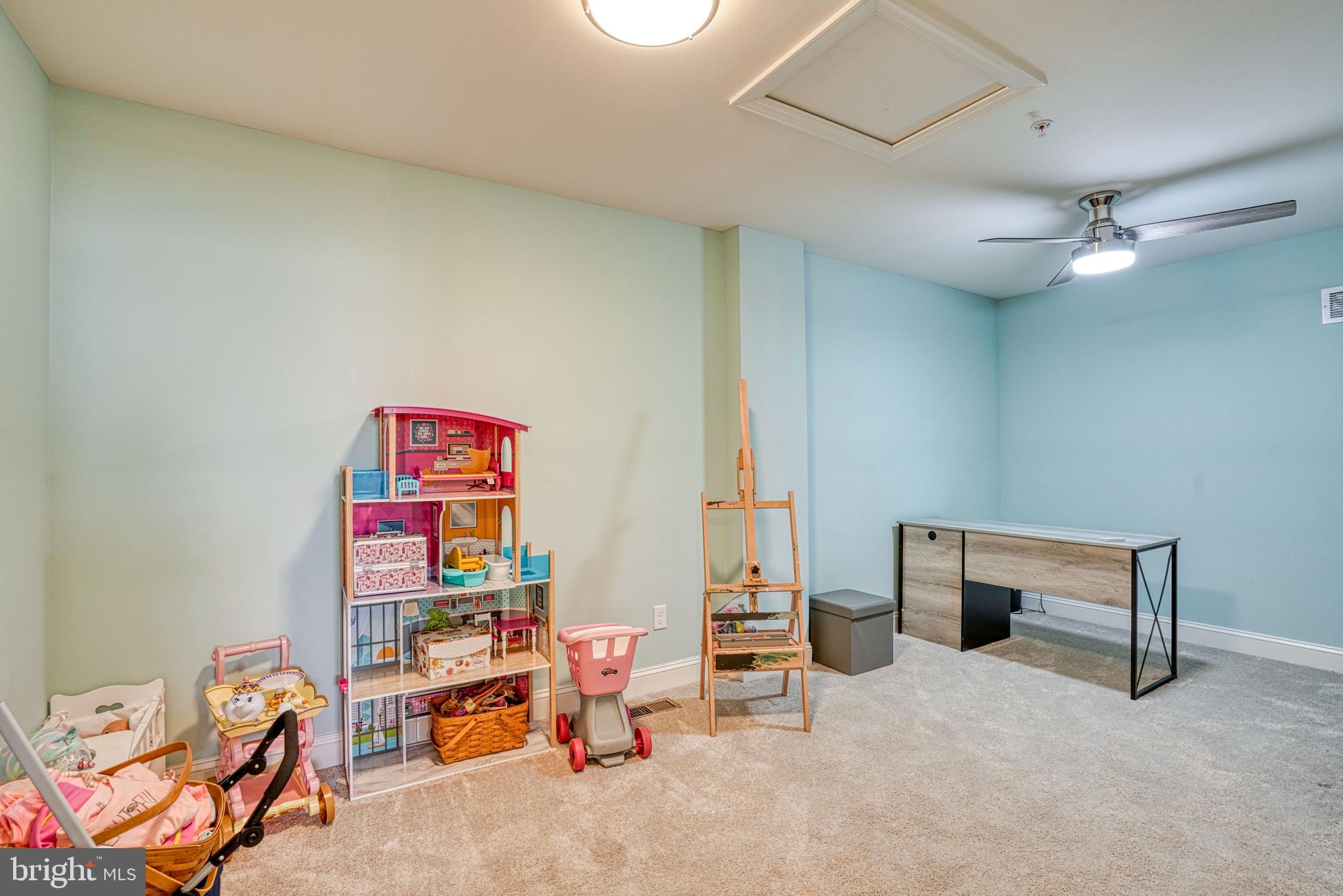 BAY BRIDGE COVE - Residential