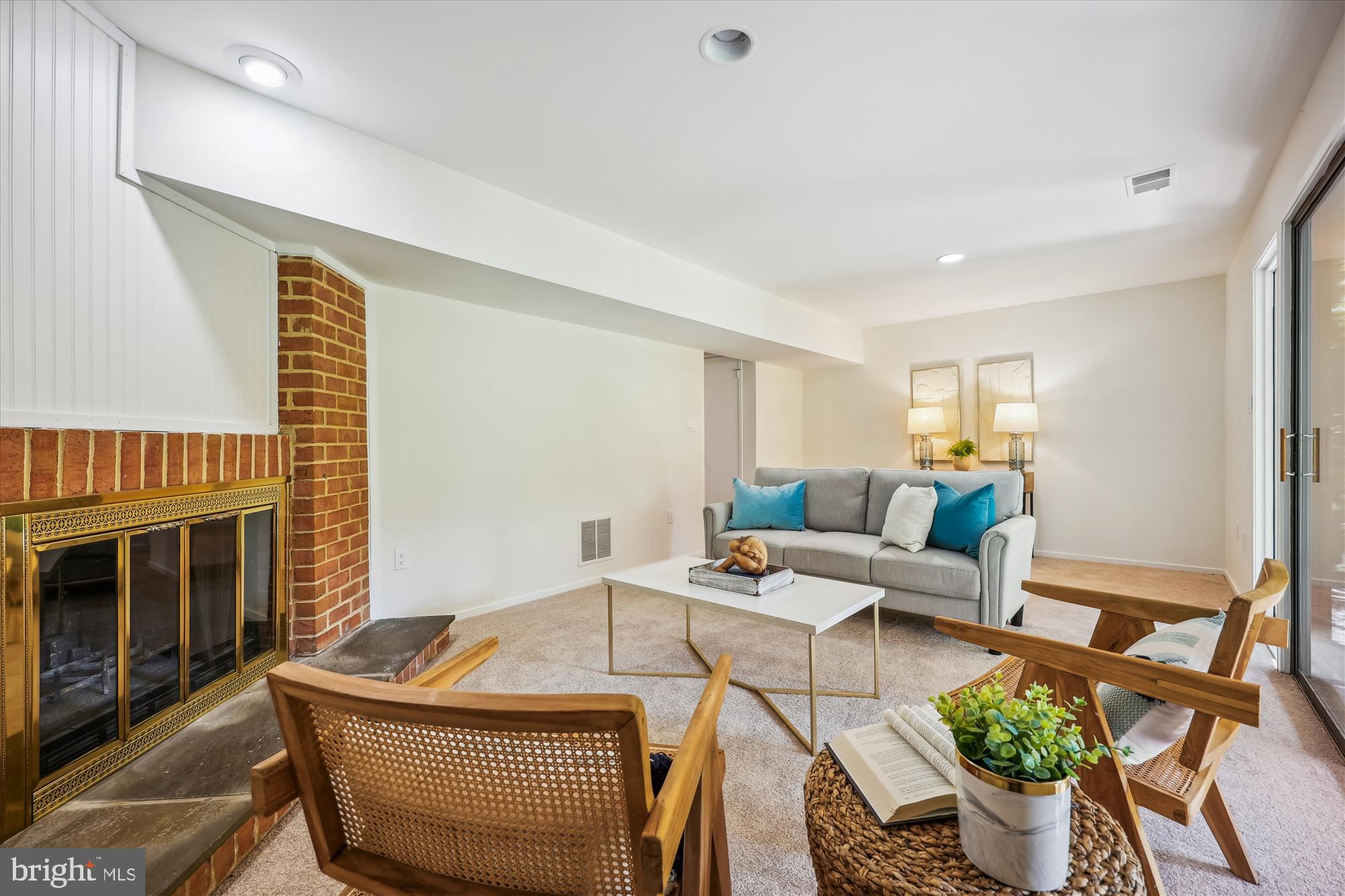 TIMBERLAWN - Residential