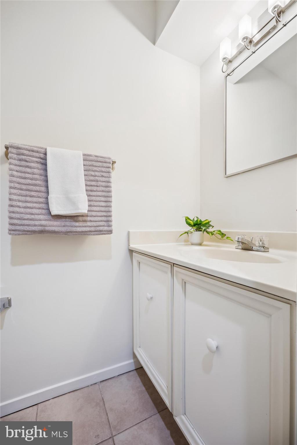 TIMBERLAWN - Residential