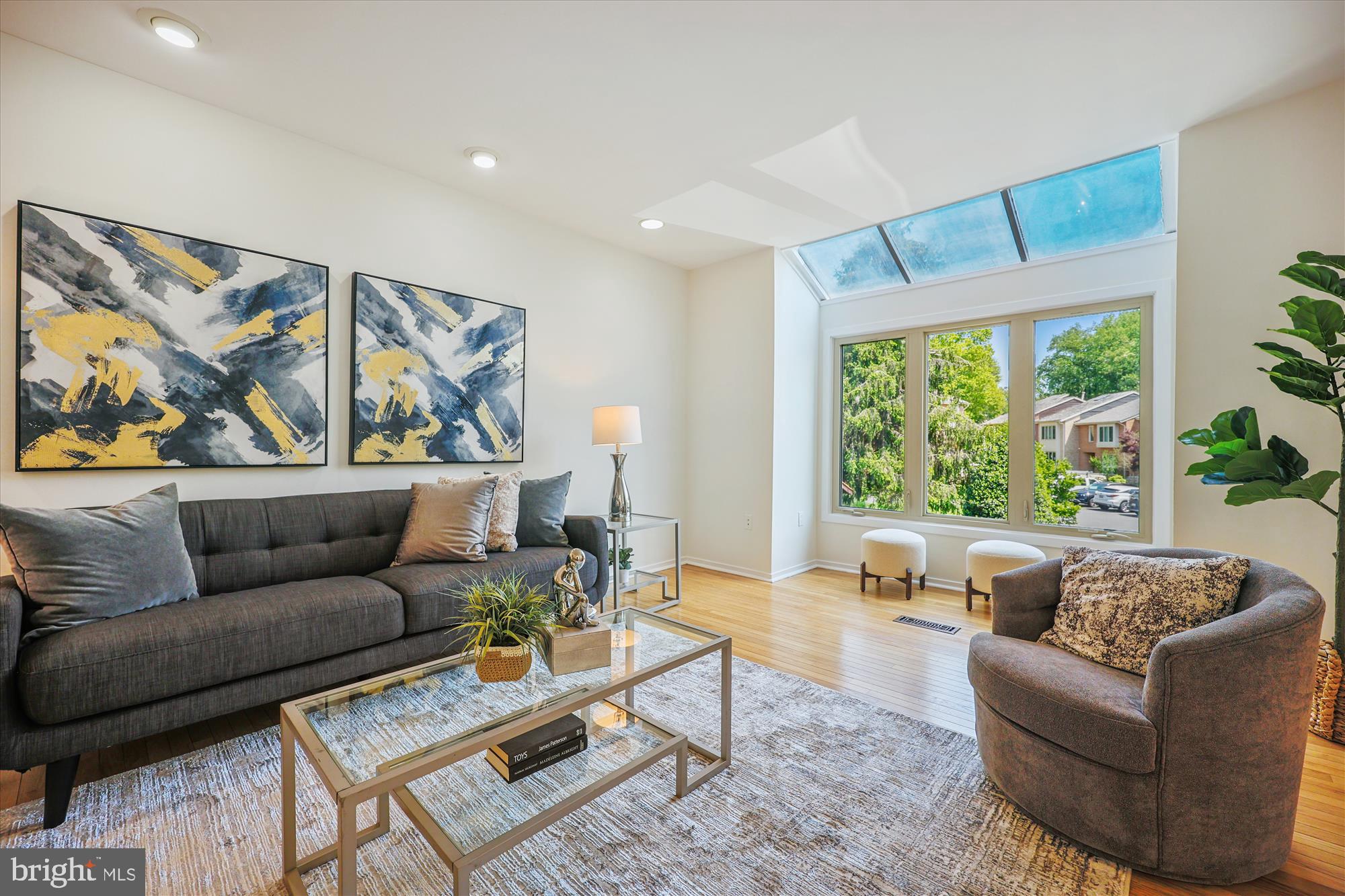 TIMBERLAWN - Residential