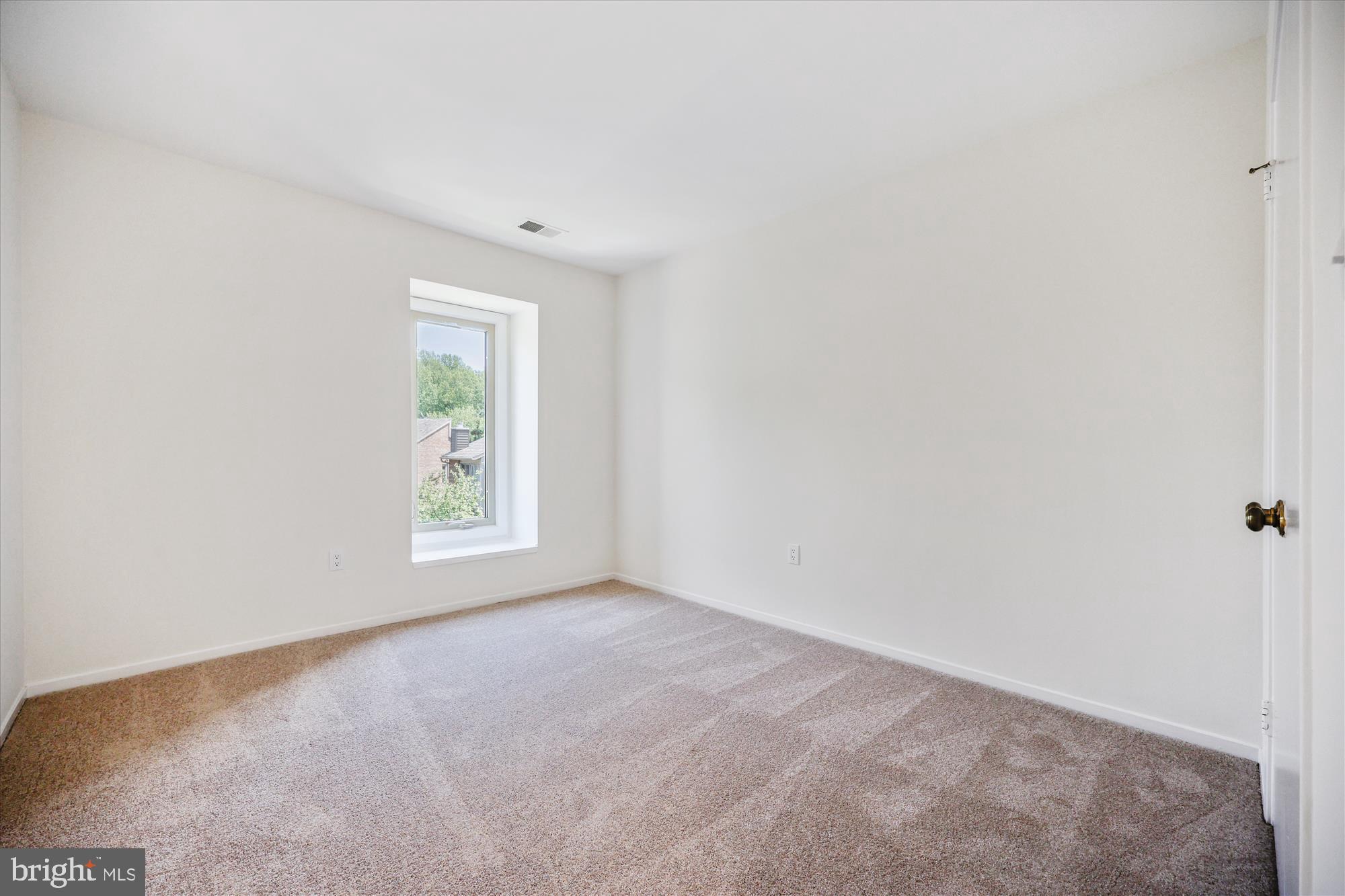 TIMBERLAWN - Residential