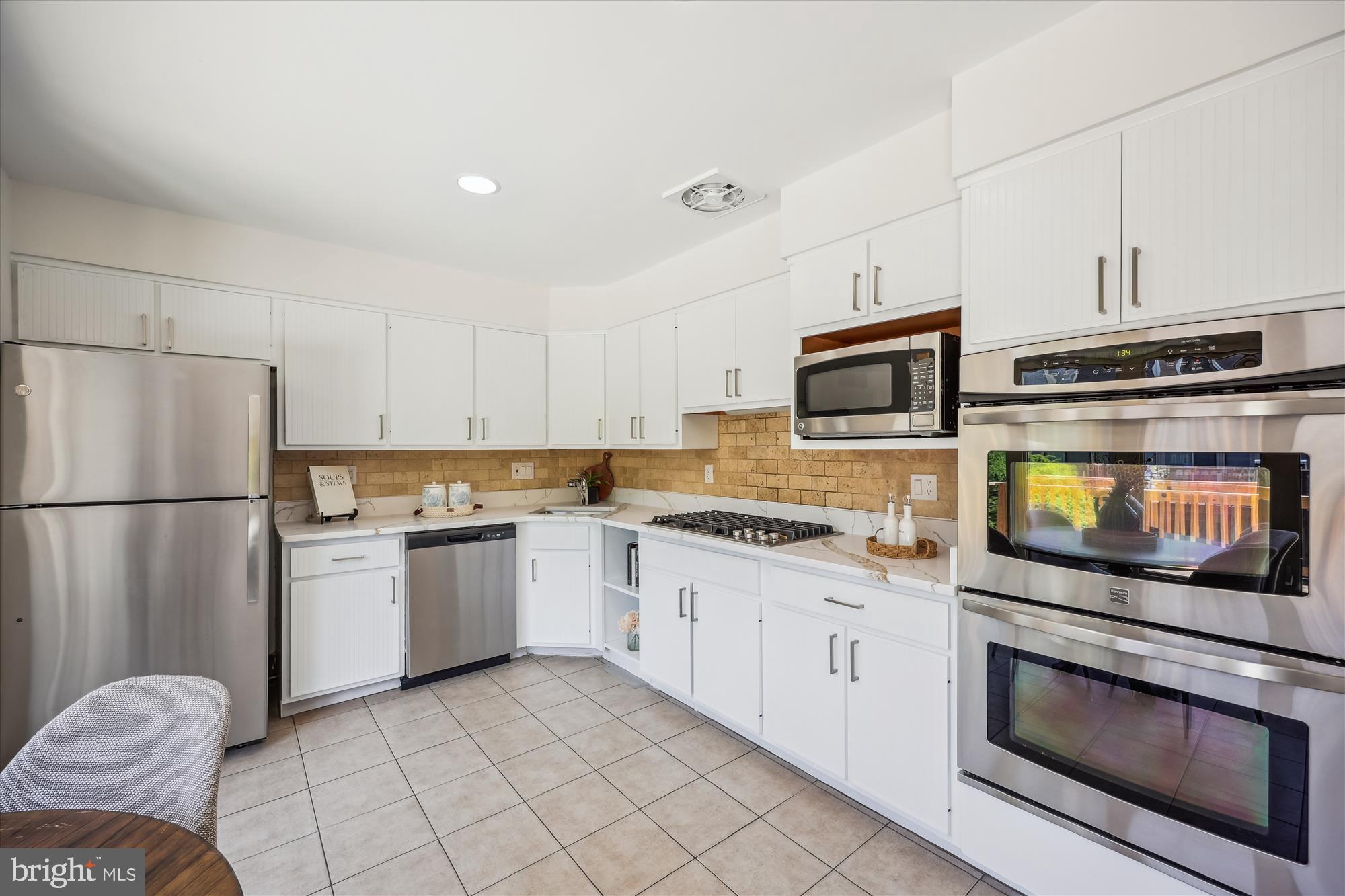 TIMBERLAWN - Residential