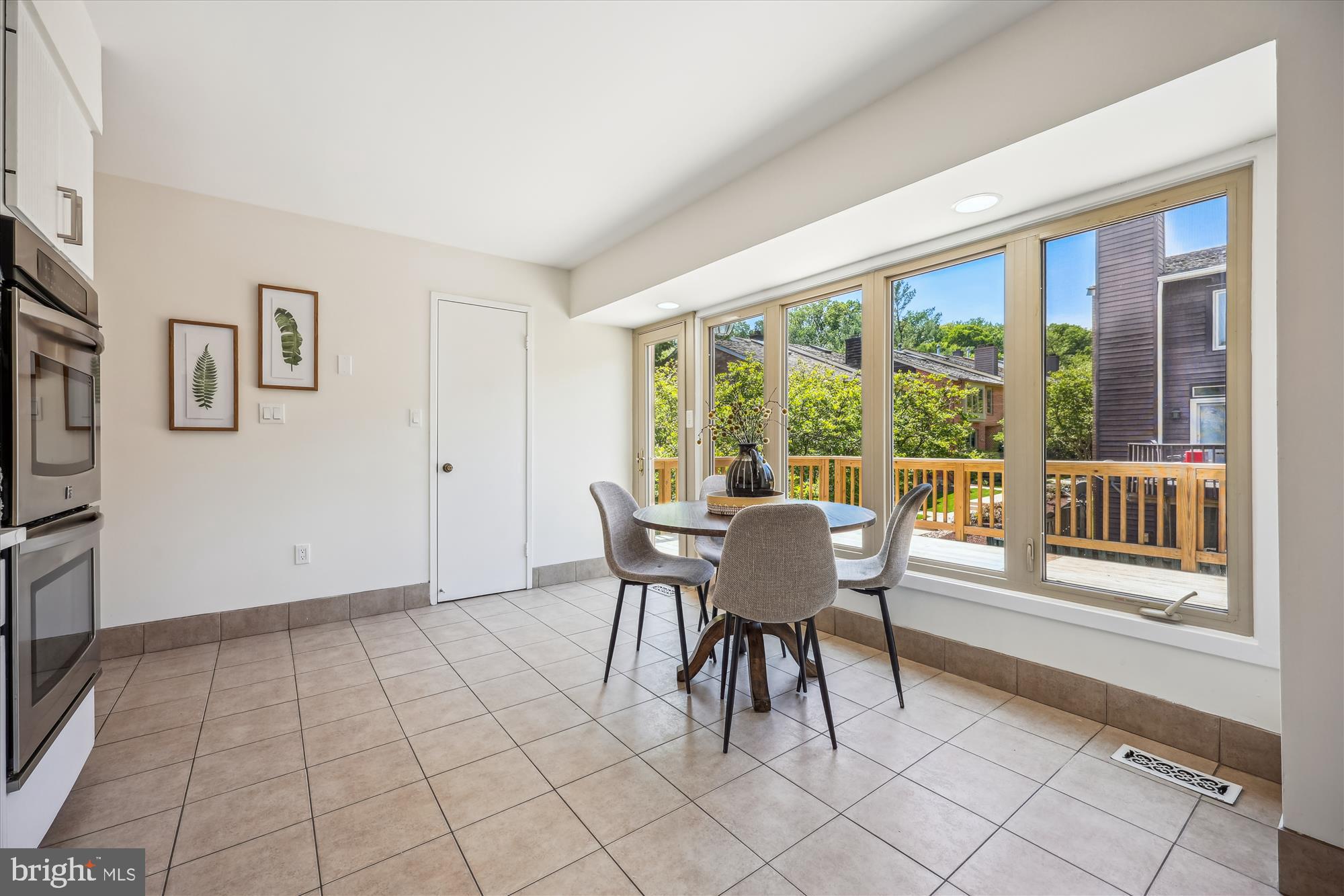 TIMBERLAWN - Residential