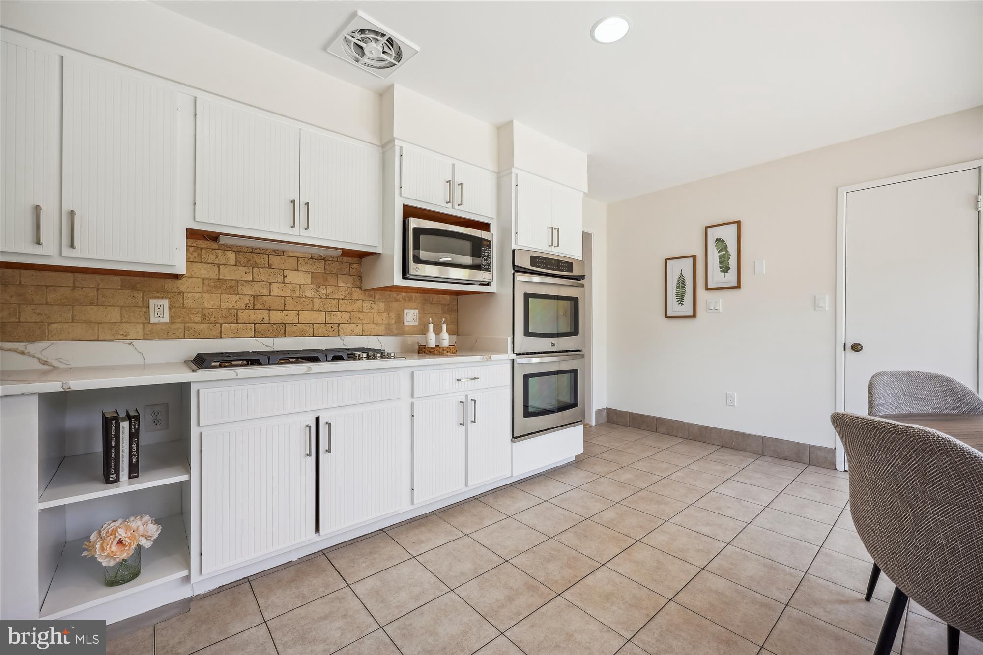 TIMBERLAWN - Residential