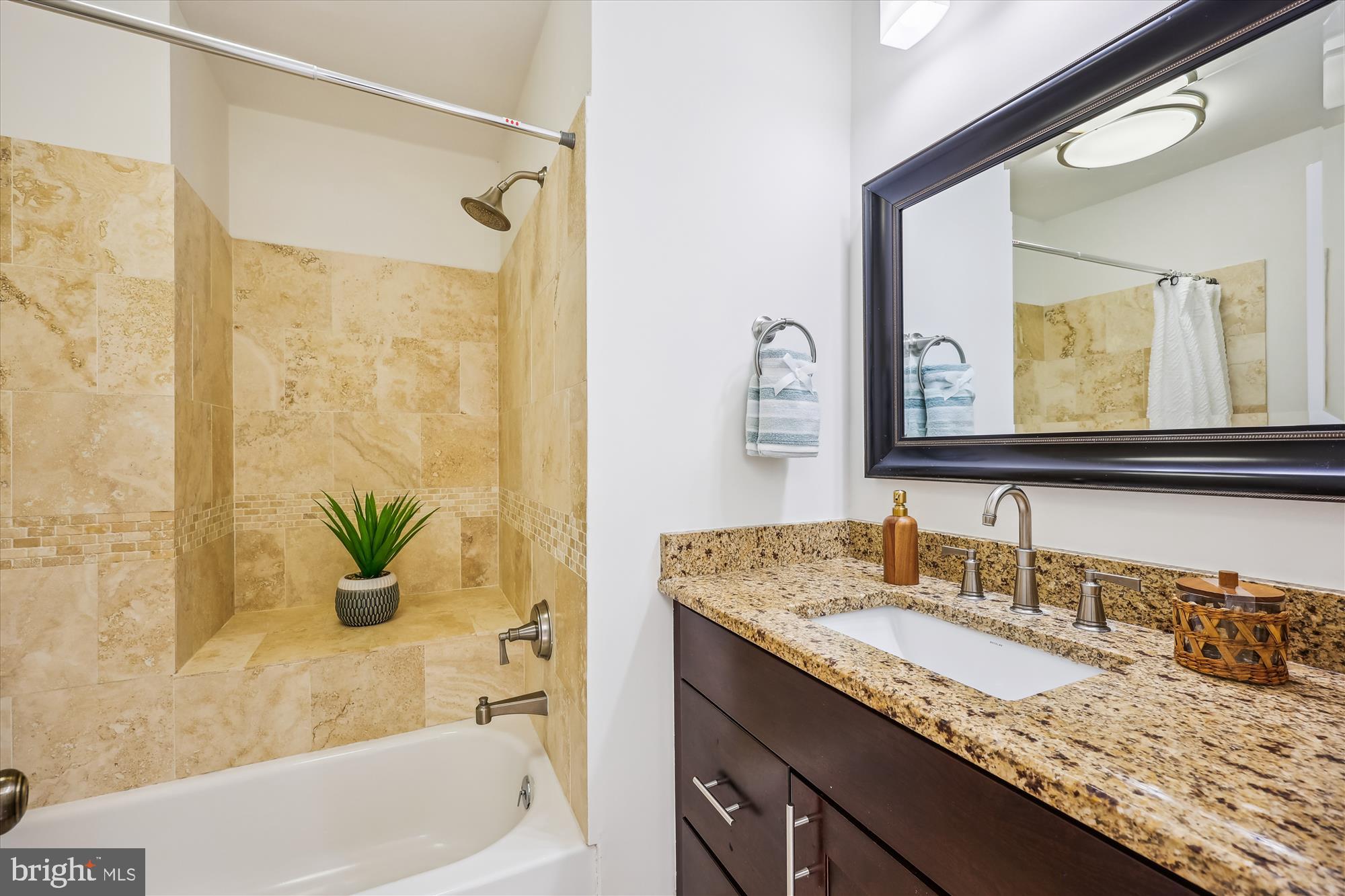 TIMBERLAWN - Residential