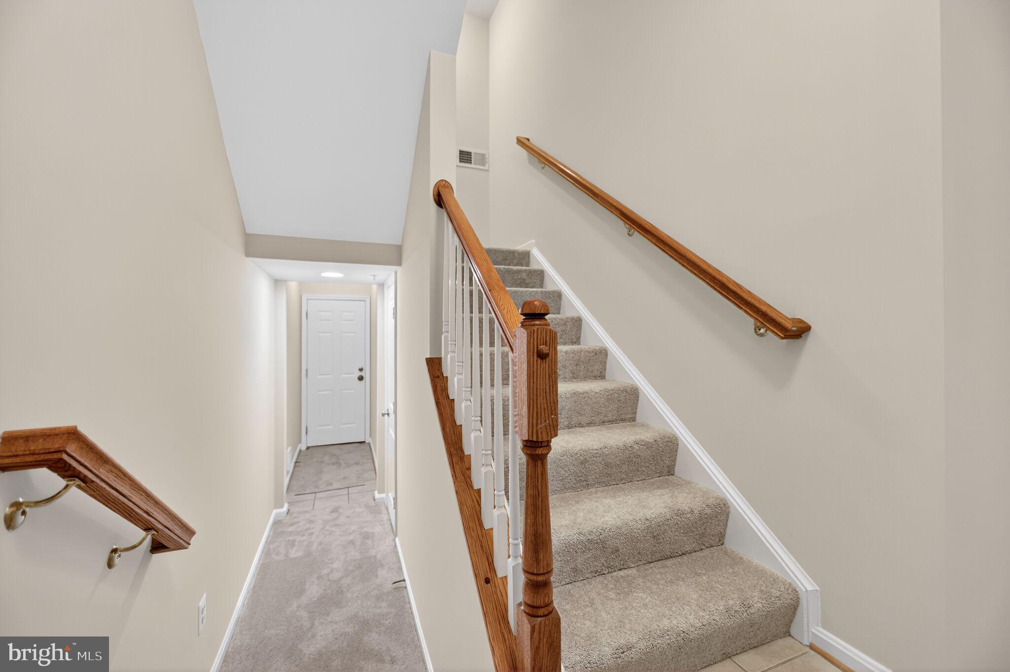 8015 CRESCENT PARK DRIVE