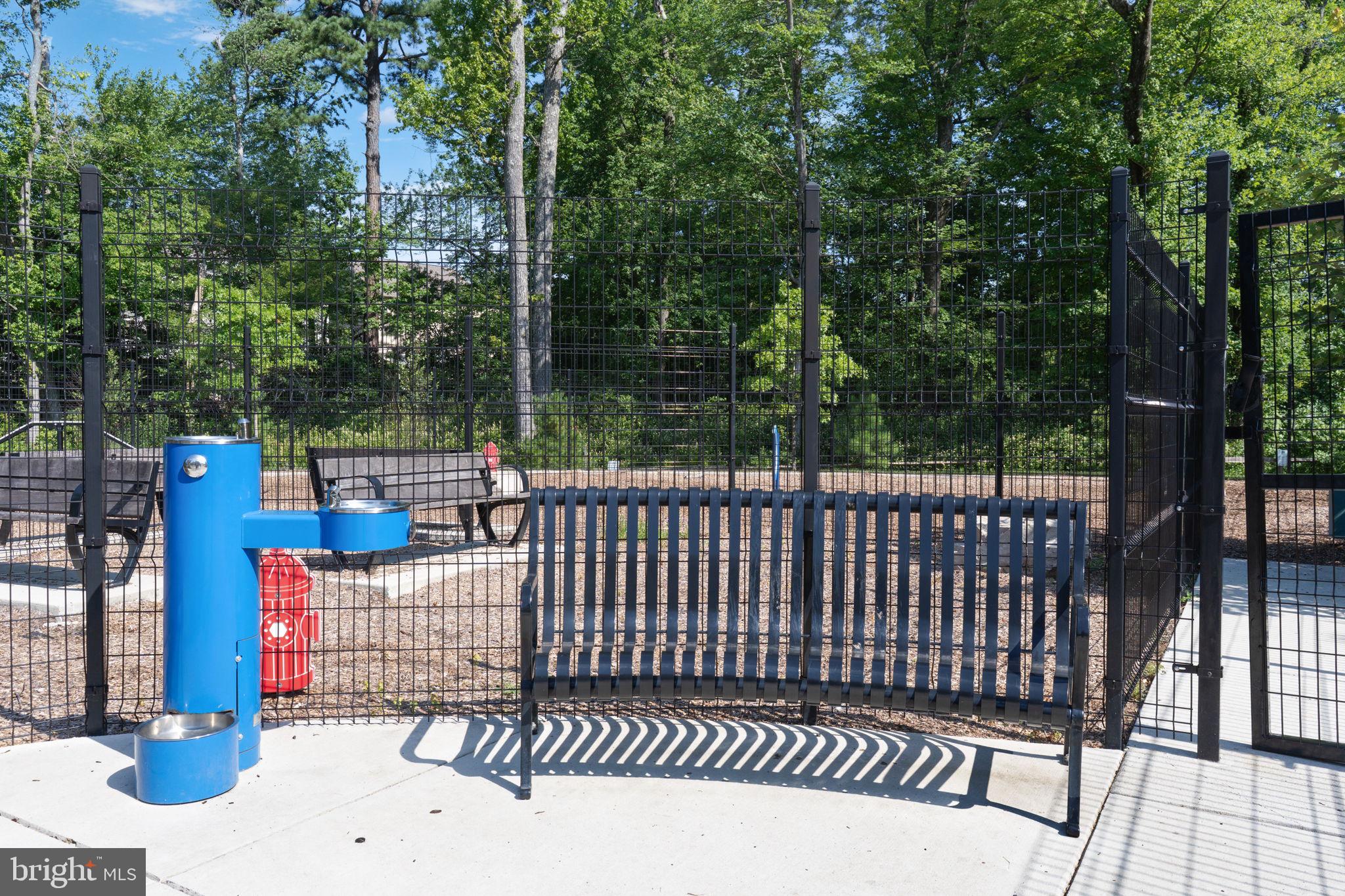 GLENN DALE COMMONS - Residential Lease