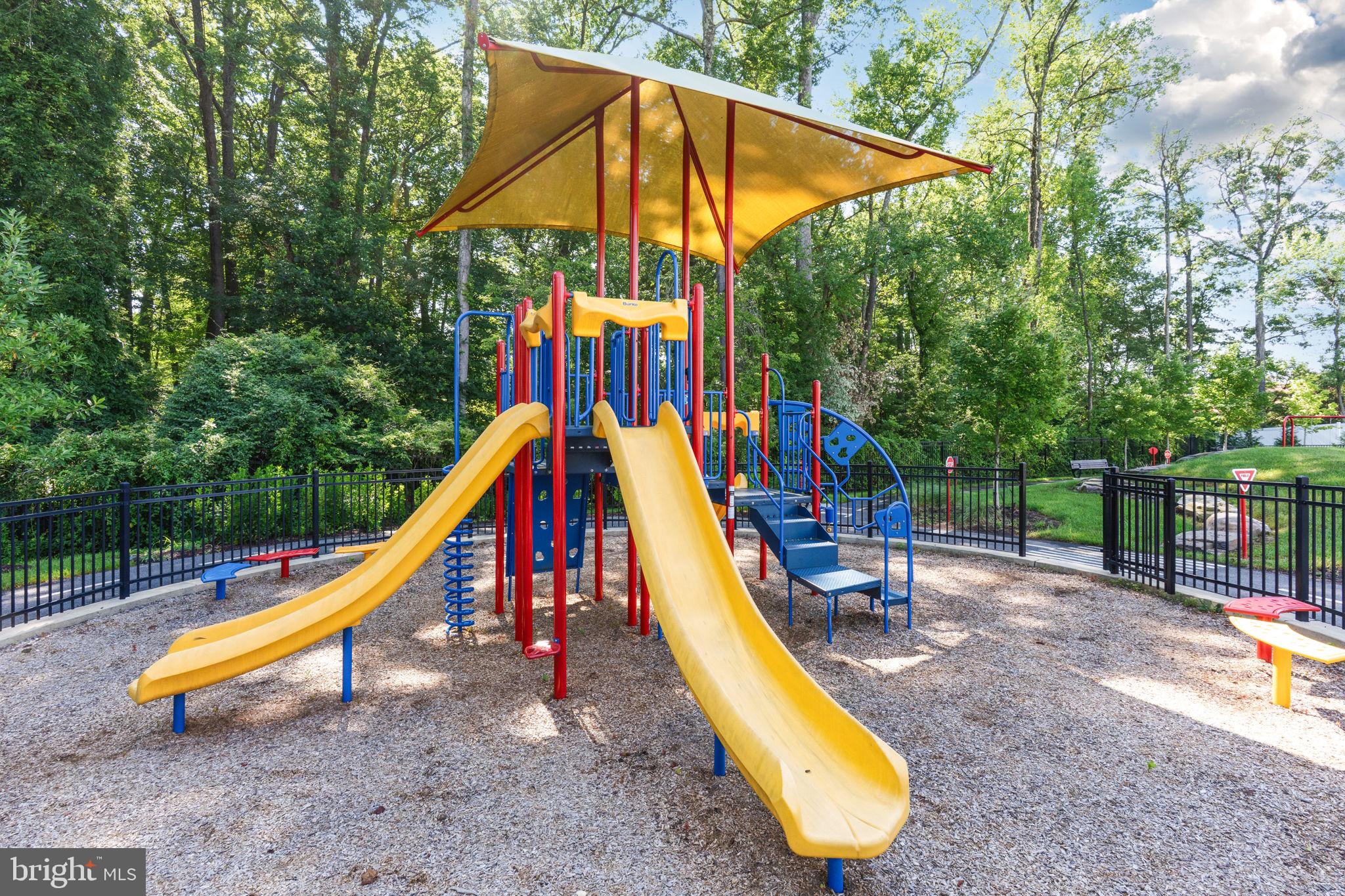 GLENN DALE COMMONS - Residential Lease