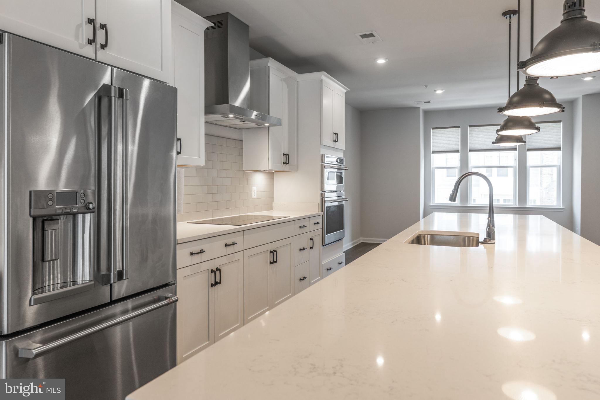 GLENN DALE COMMONS - Residential Lease