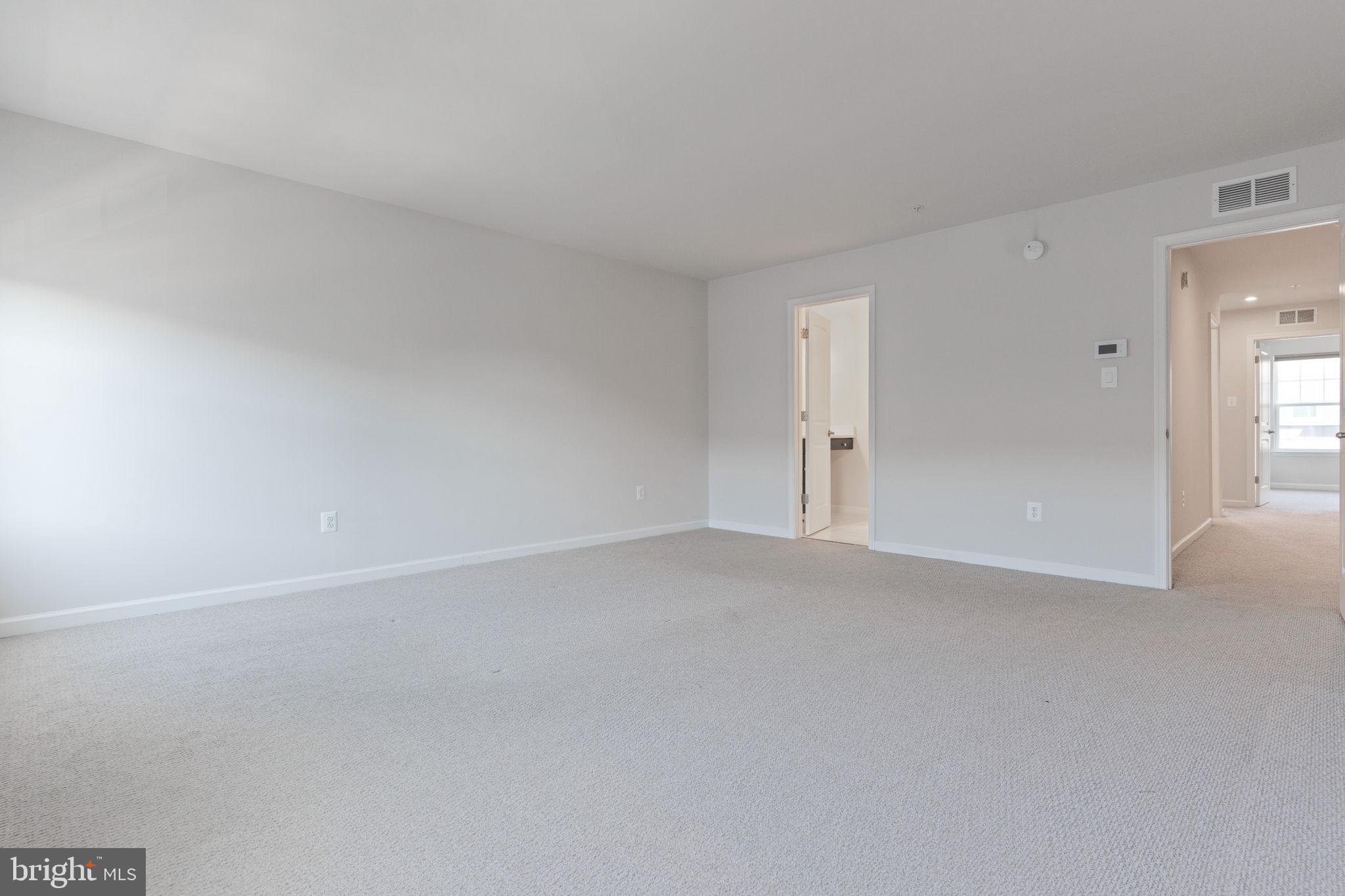 GLENN DALE COMMONS - Residential Lease