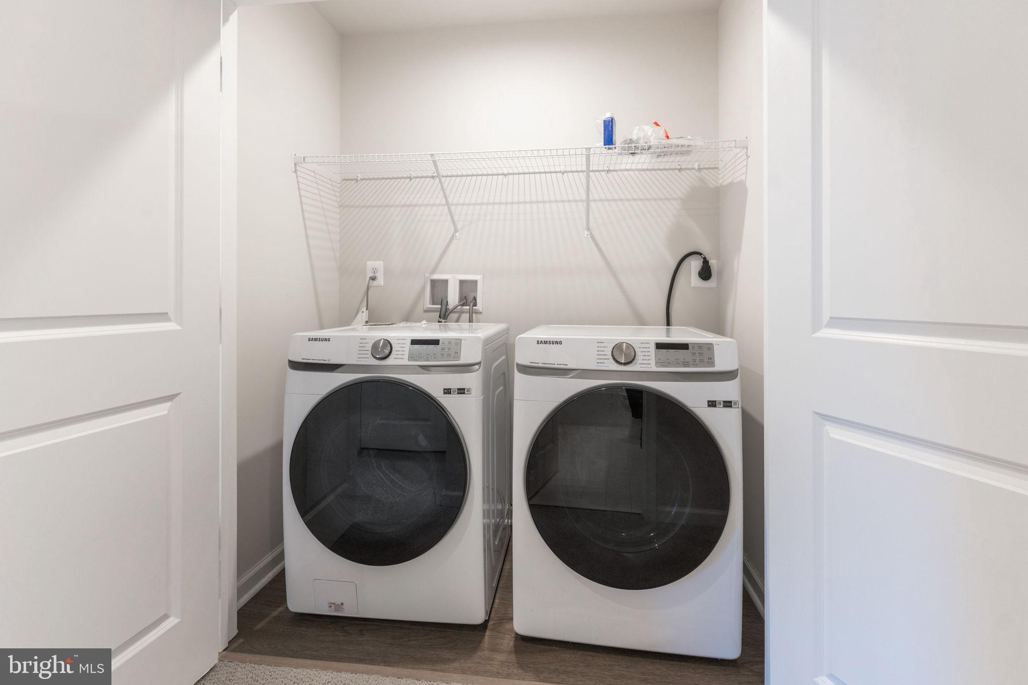 GLENN DALE COMMONS - Residential Lease