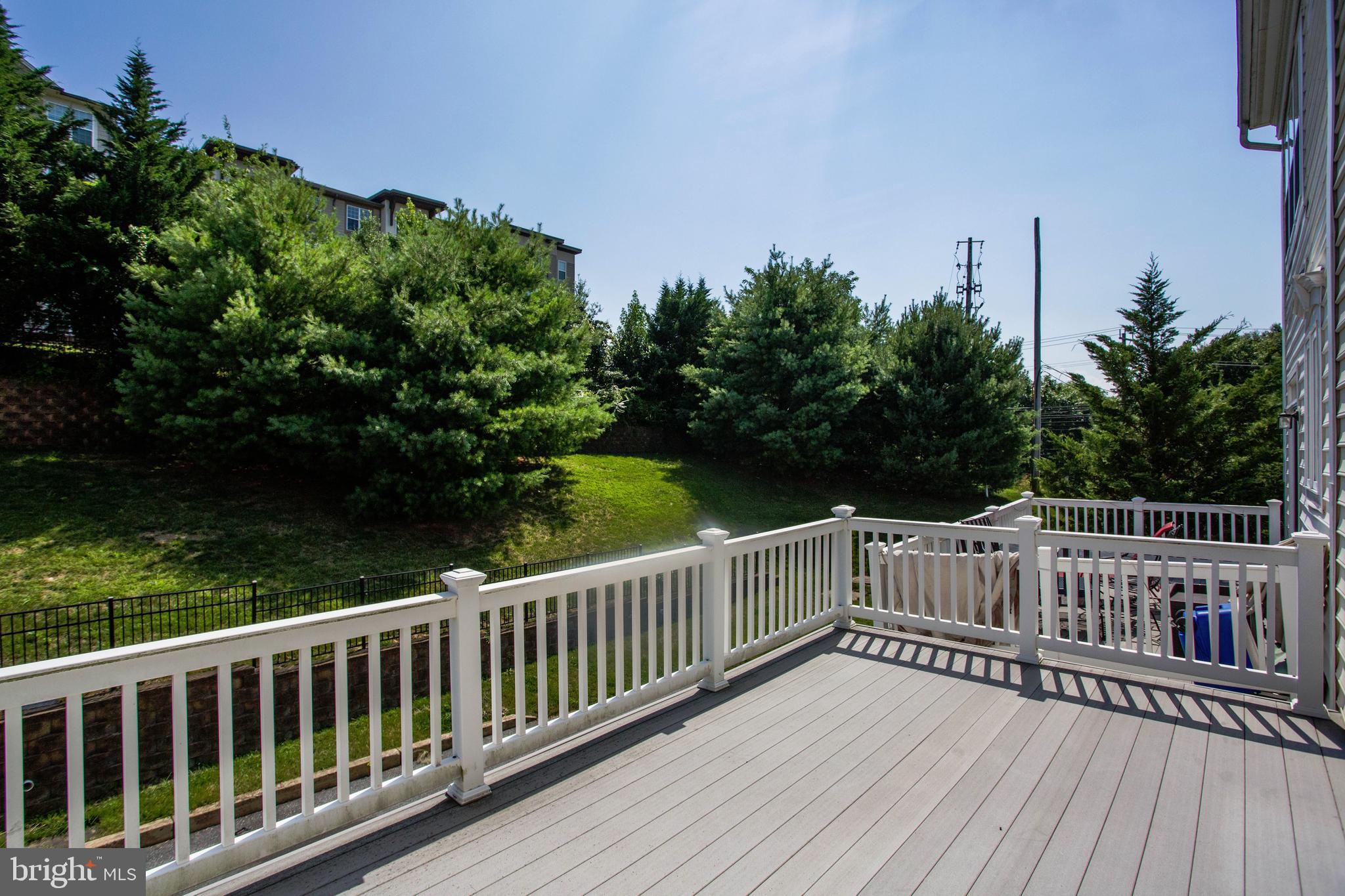 HIDDEN CREEK - Residential