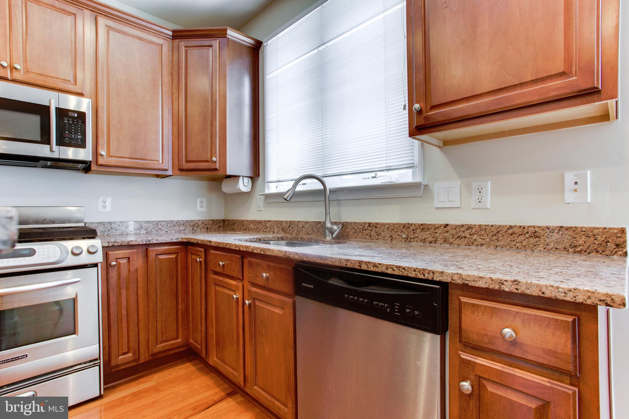 HIDDEN CREEK - Residential