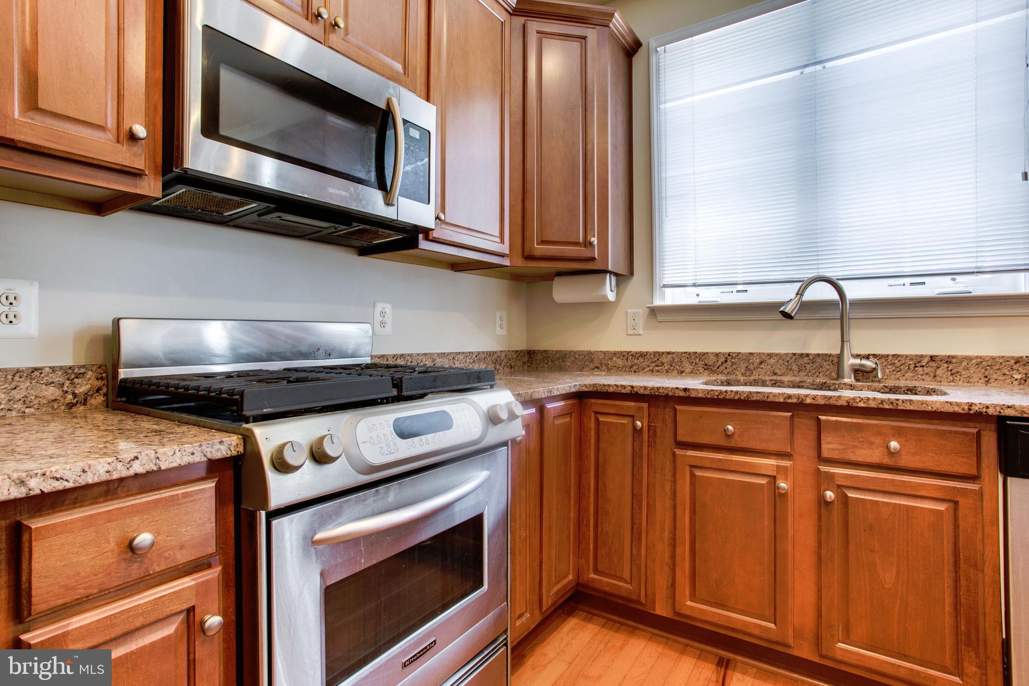 HIDDEN CREEK - Residential