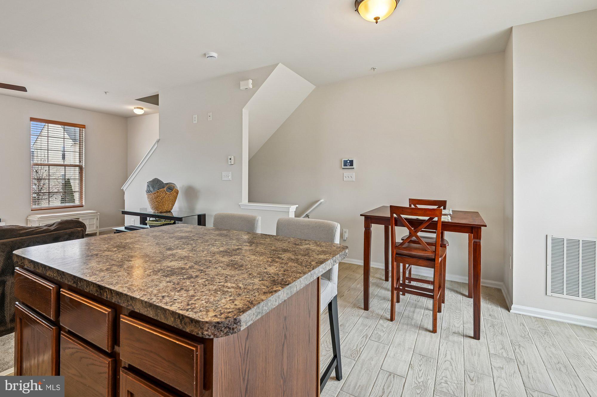 TANYARD SPRINGS - Residential