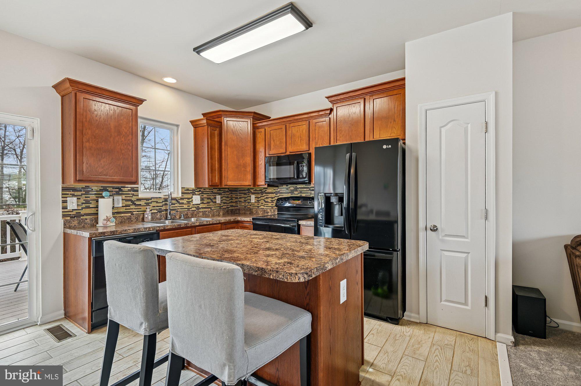 TANYARD SPRINGS - Residential