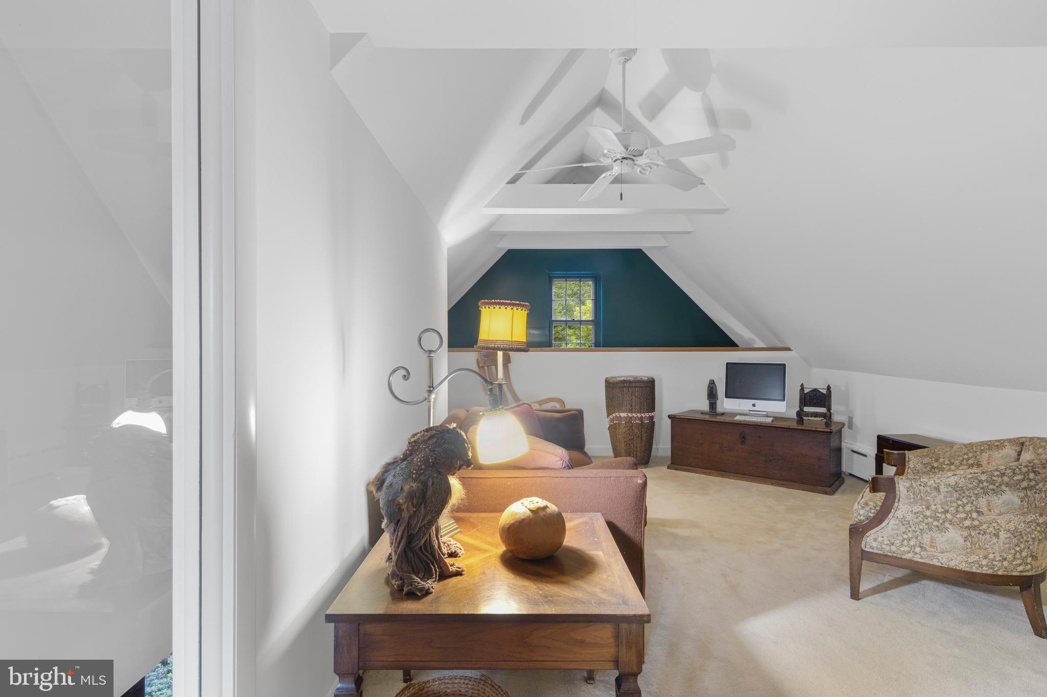 SCHOOL LANE HILLS - Residential