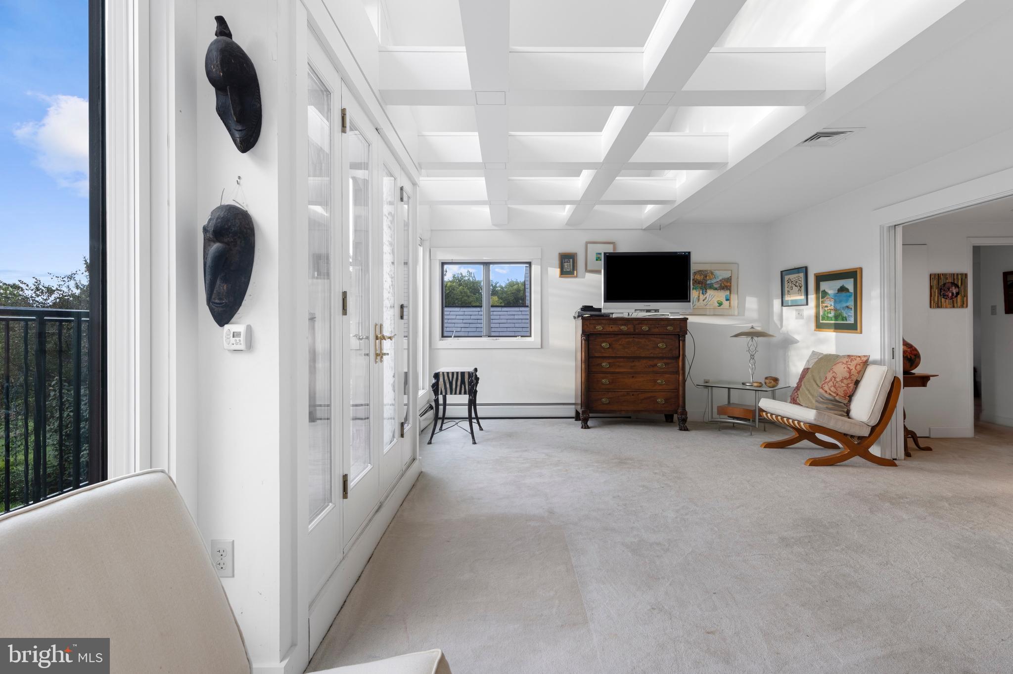 SCHOOL LANE HILLS - Residential