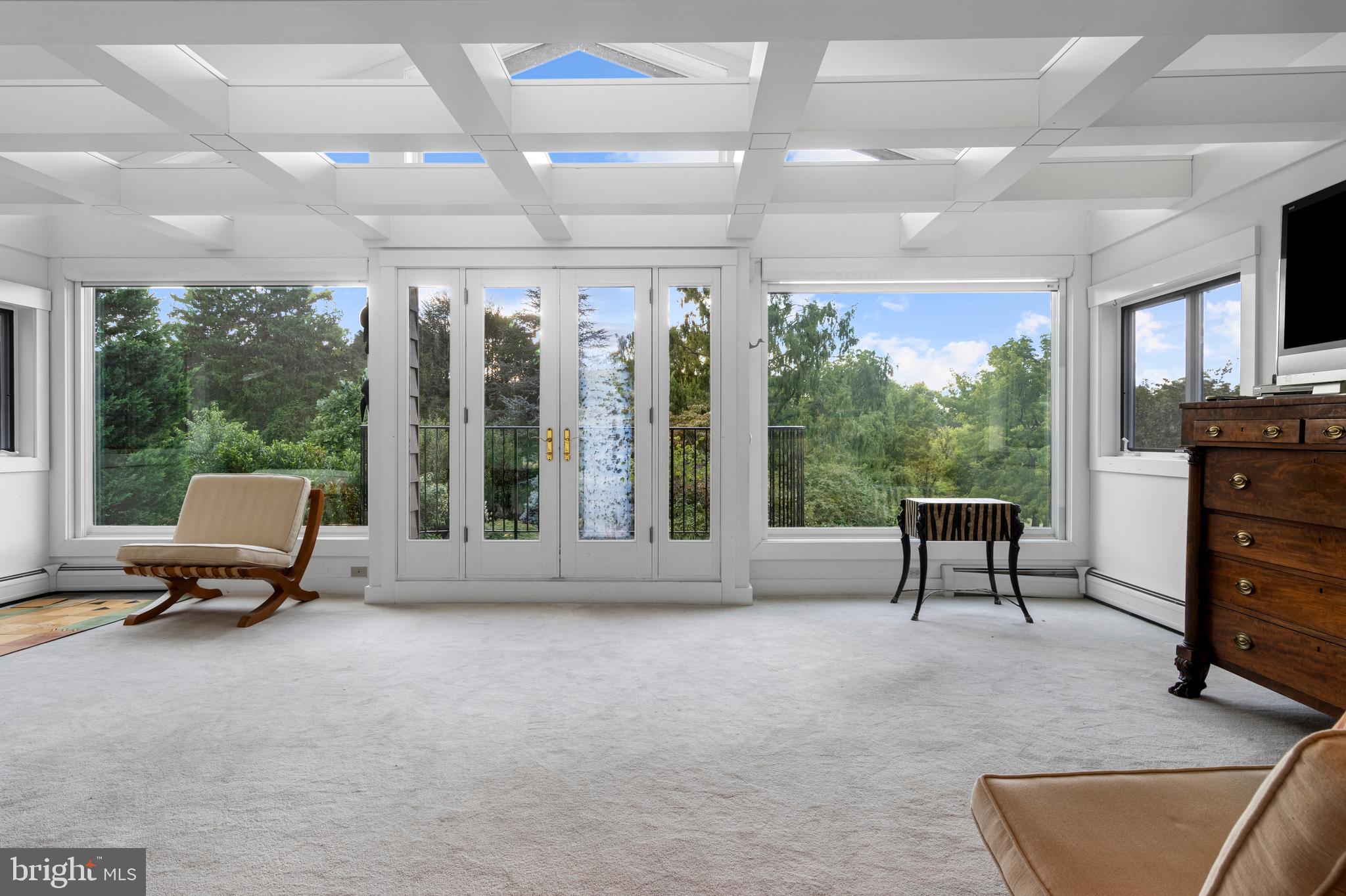 SCHOOL LANE HILLS - Residential