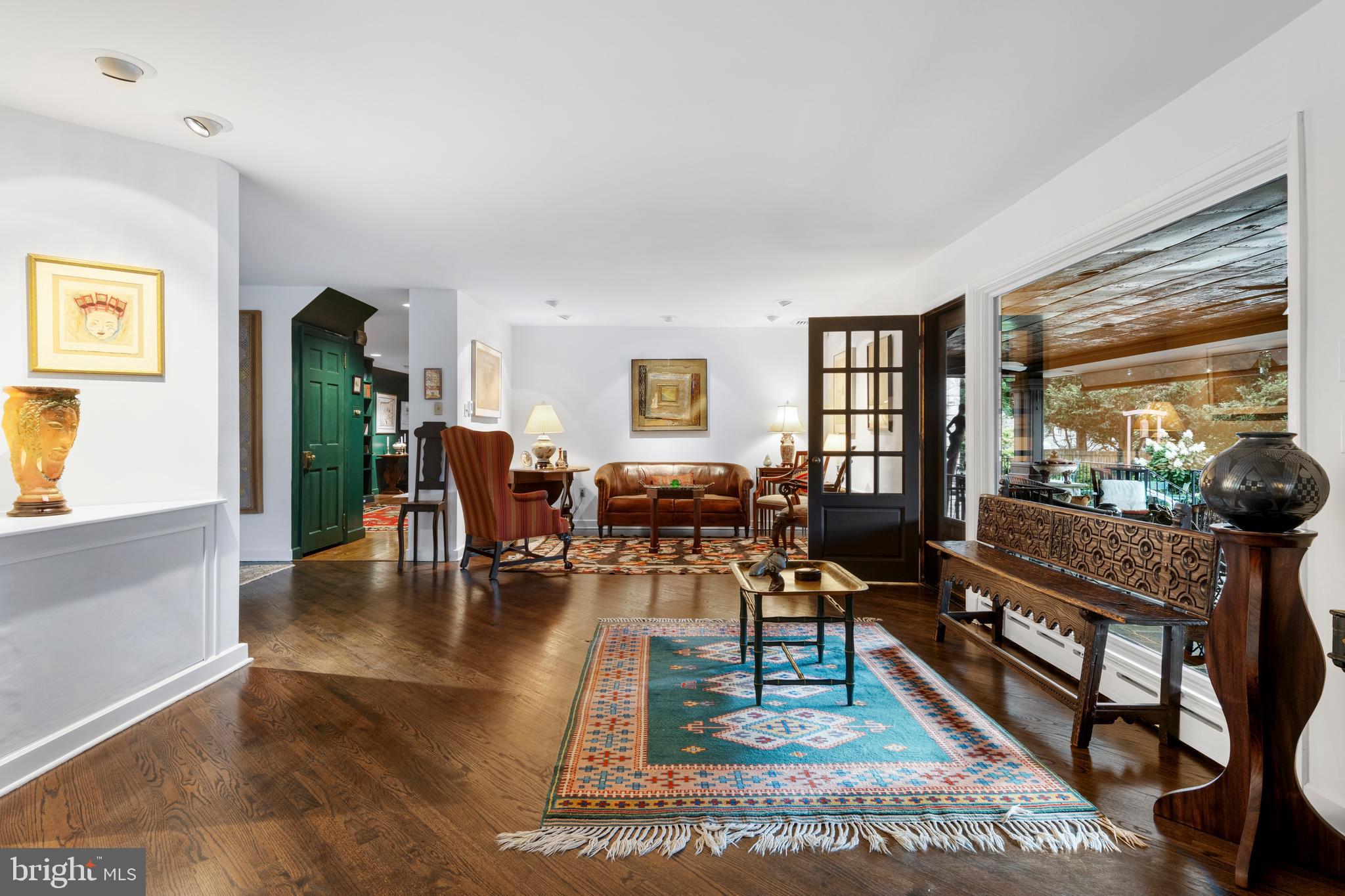 SCHOOL LANE HILLS - Residential