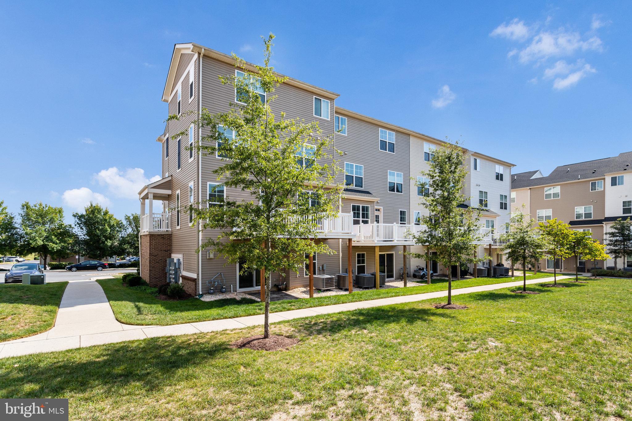 JEFFERSON PLACE - Residential