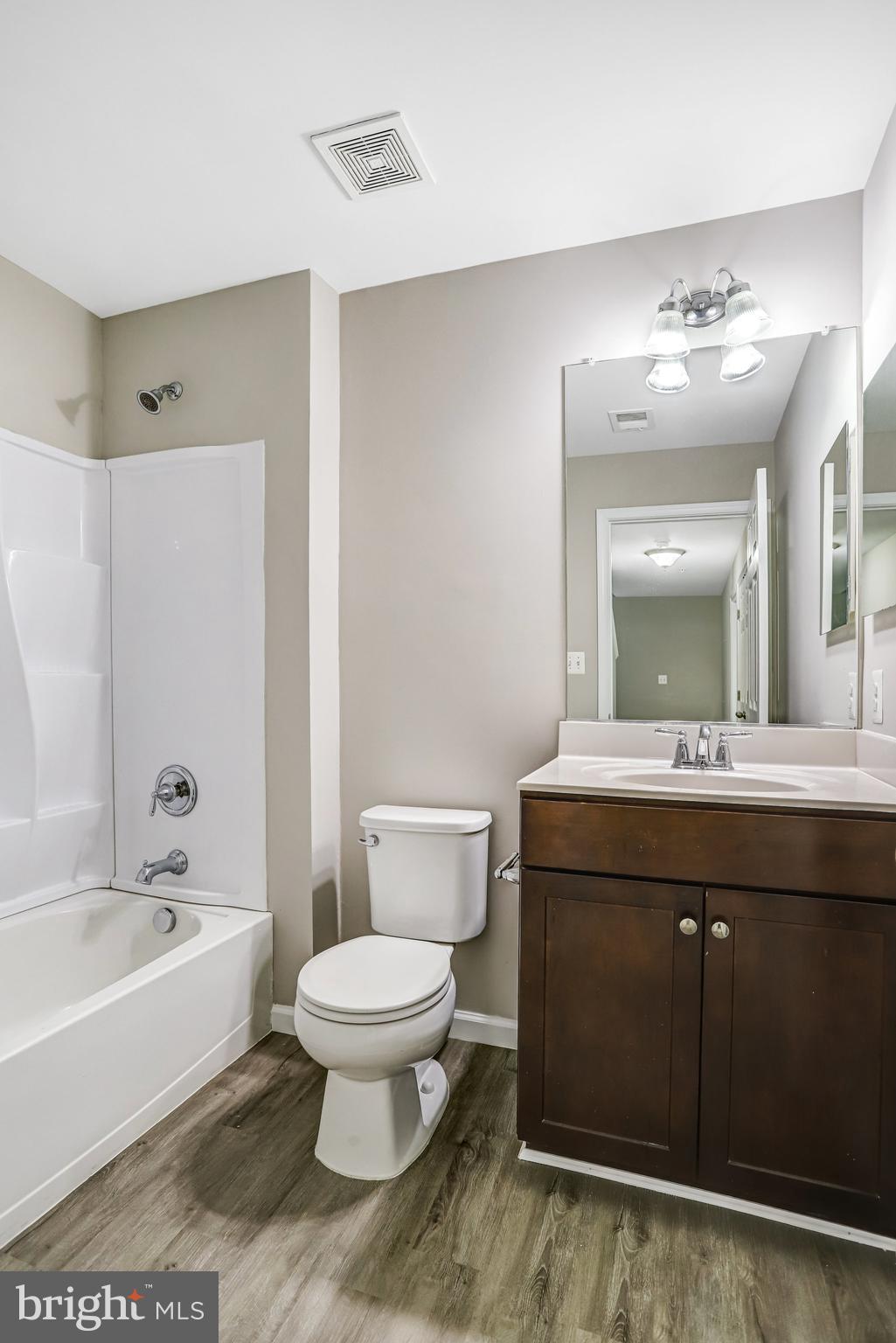 JEFFERSON PLACE - Residential