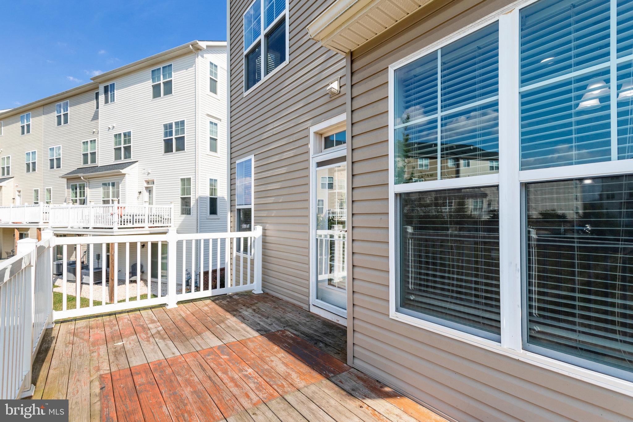 JEFFERSON PLACE - Residential