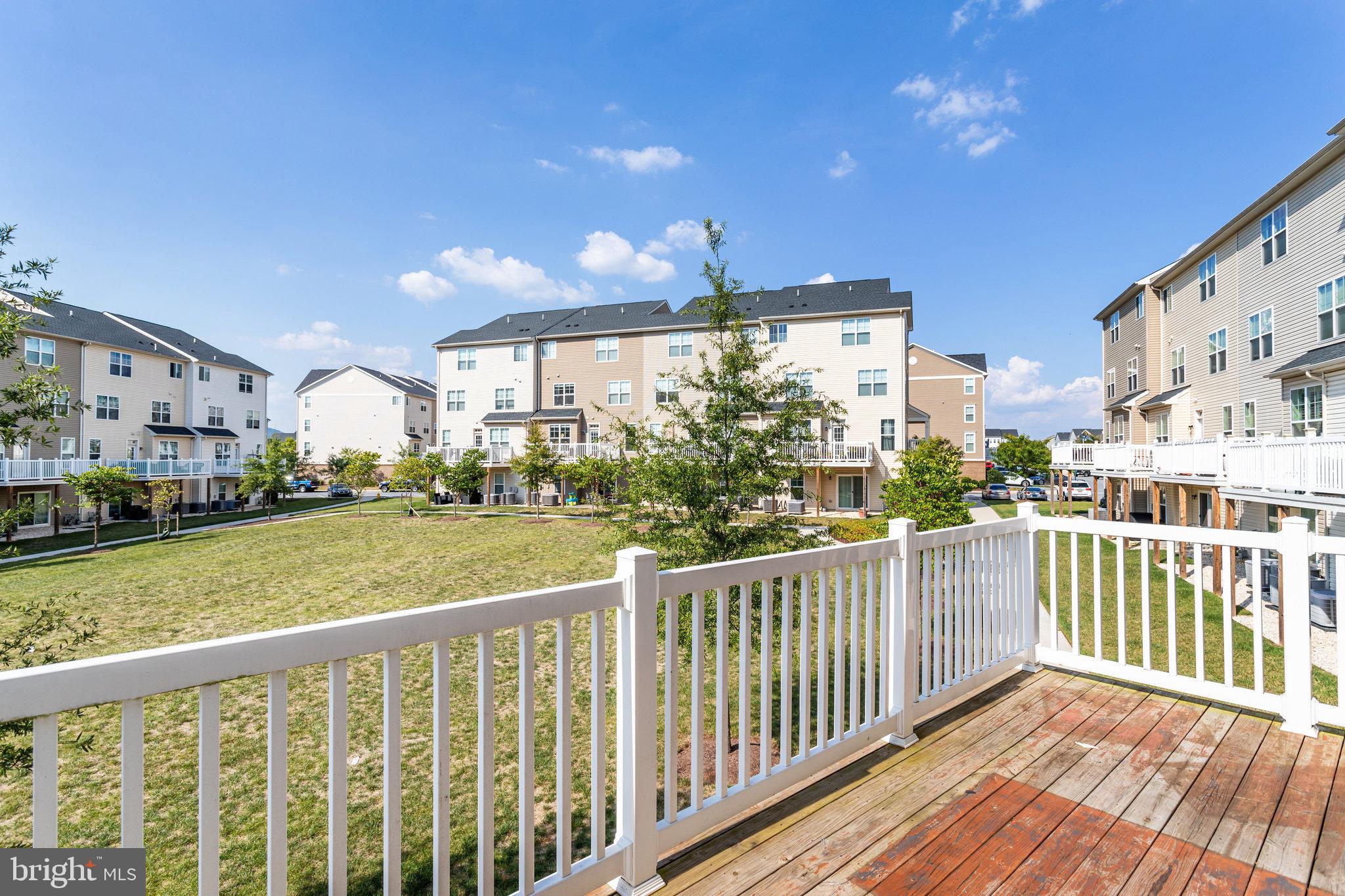 JEFFERSON PLACE - Residential