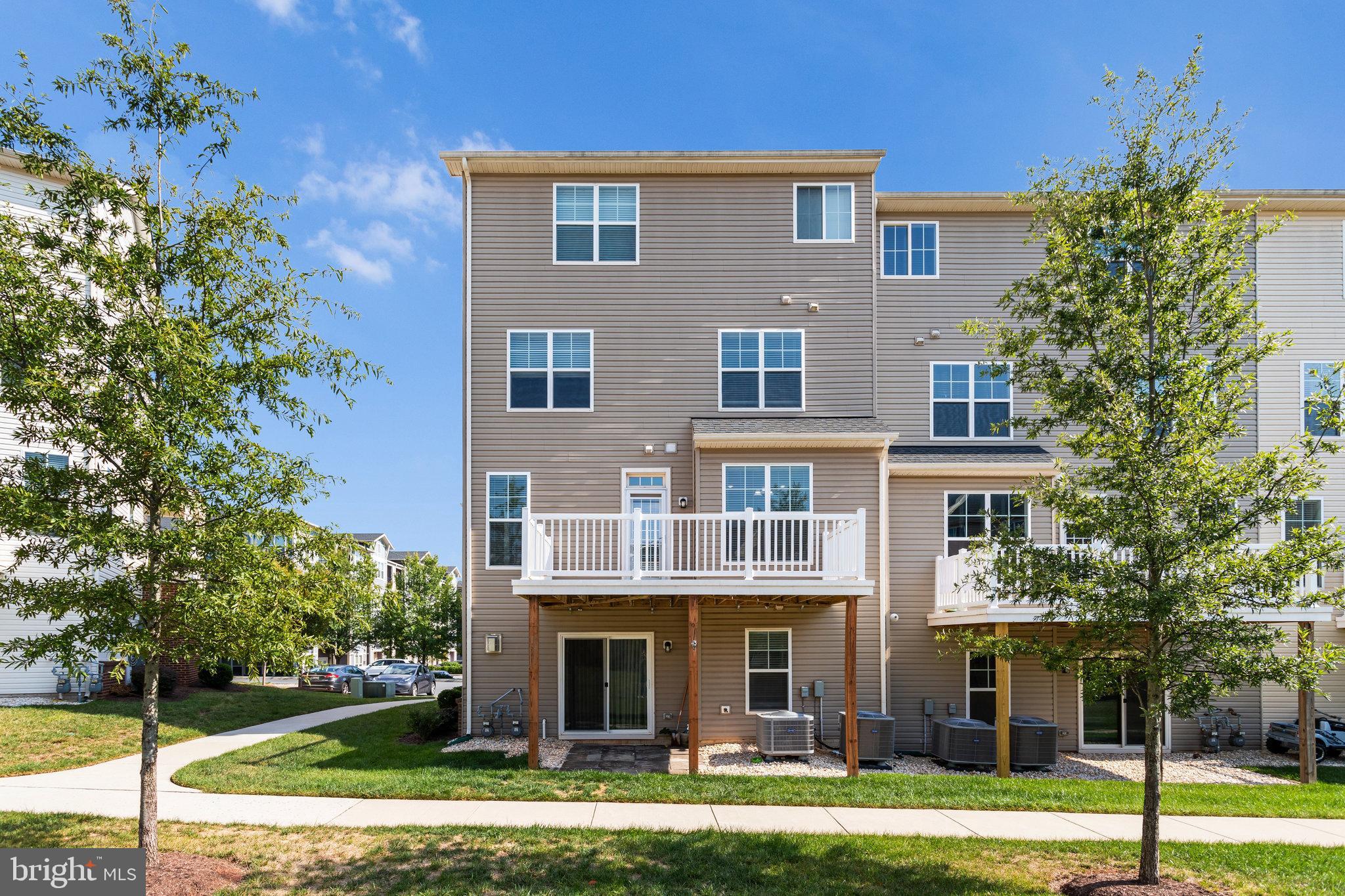 JEFFERSON PLACE - Residential