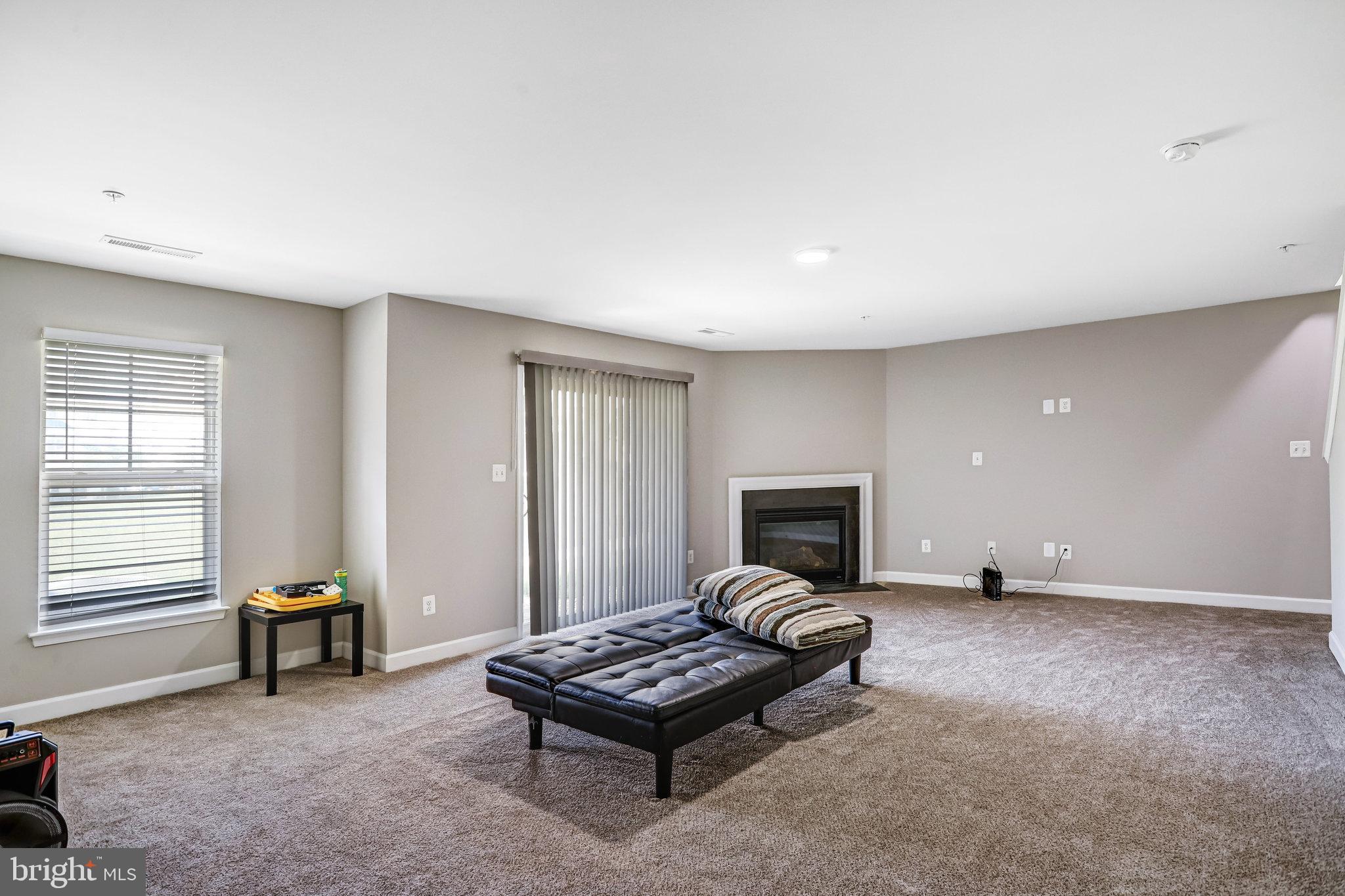 JEFFERSON PLACE - Residential