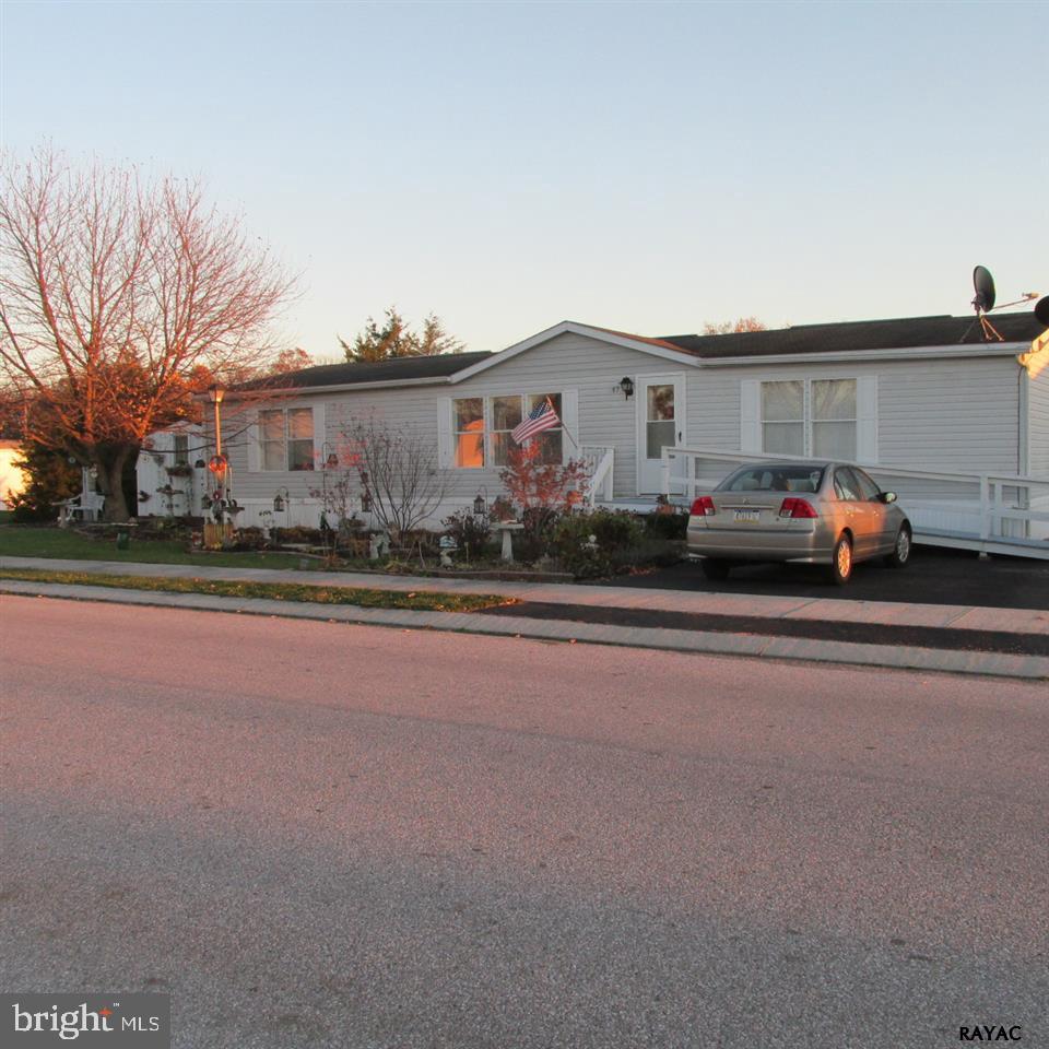 WALNUT GROVE - Residential