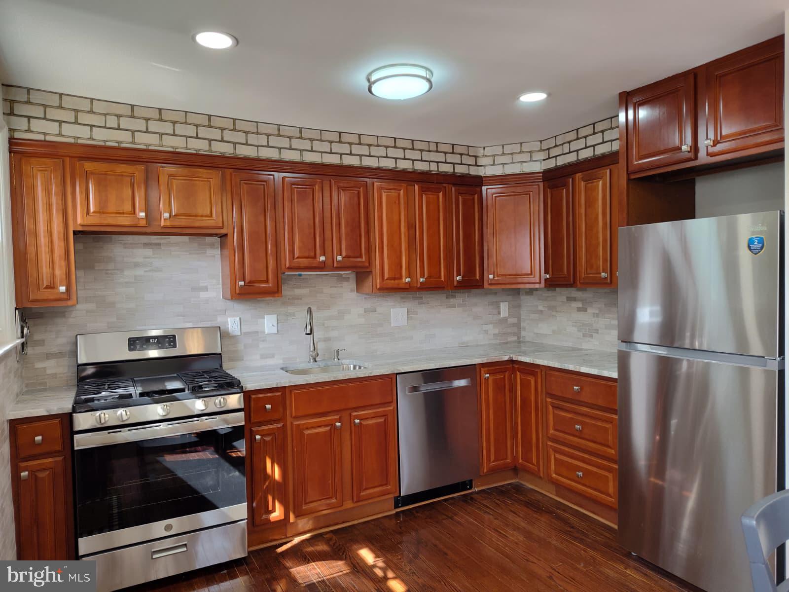 SPRINGFIELD - Residential